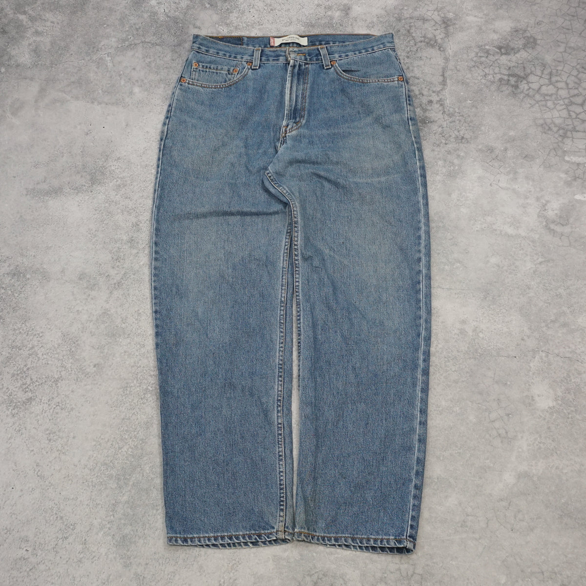 2000s Levi's 550 Relaxed Fit Jeans
