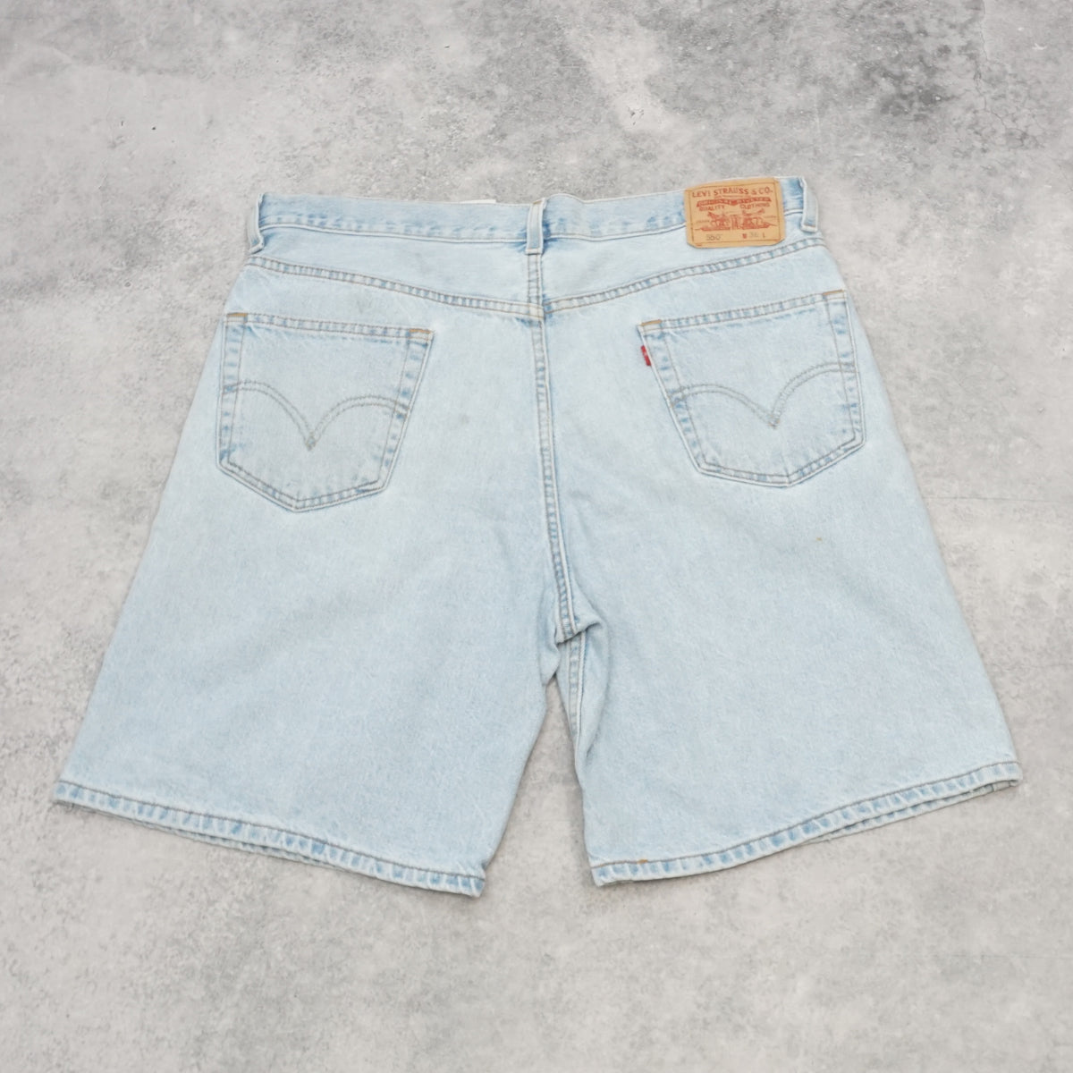 90s Levi's 550 Relaxed Fit Jorts