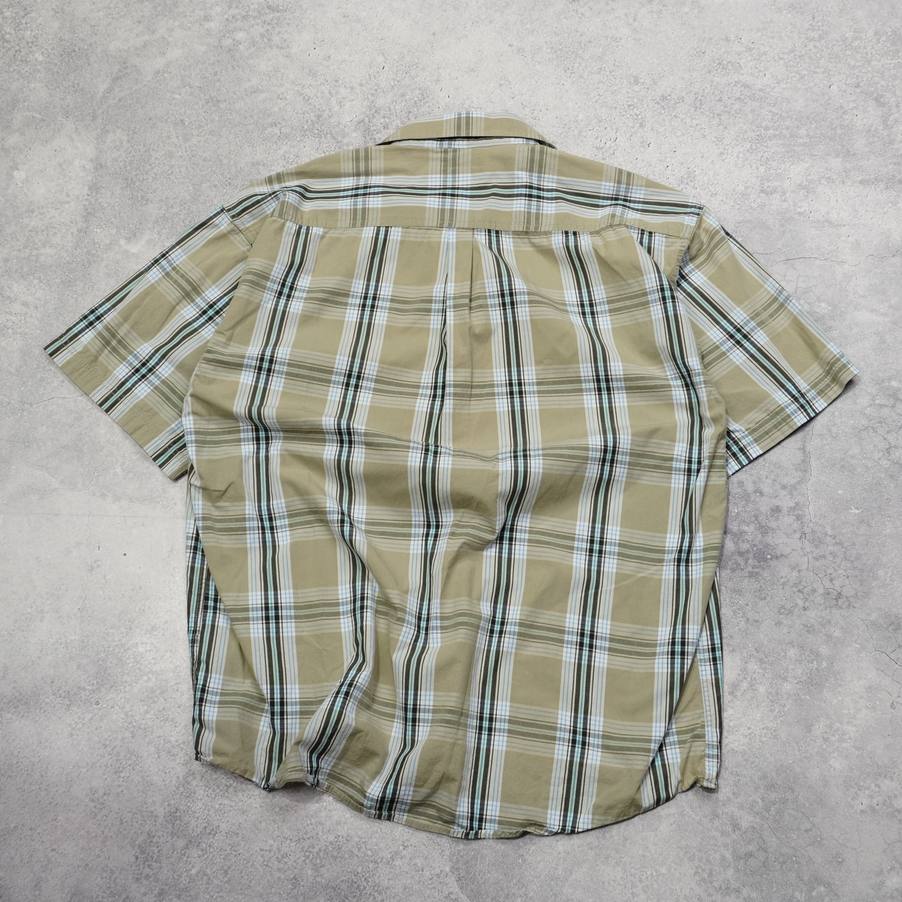 2000s Jeep Button Up