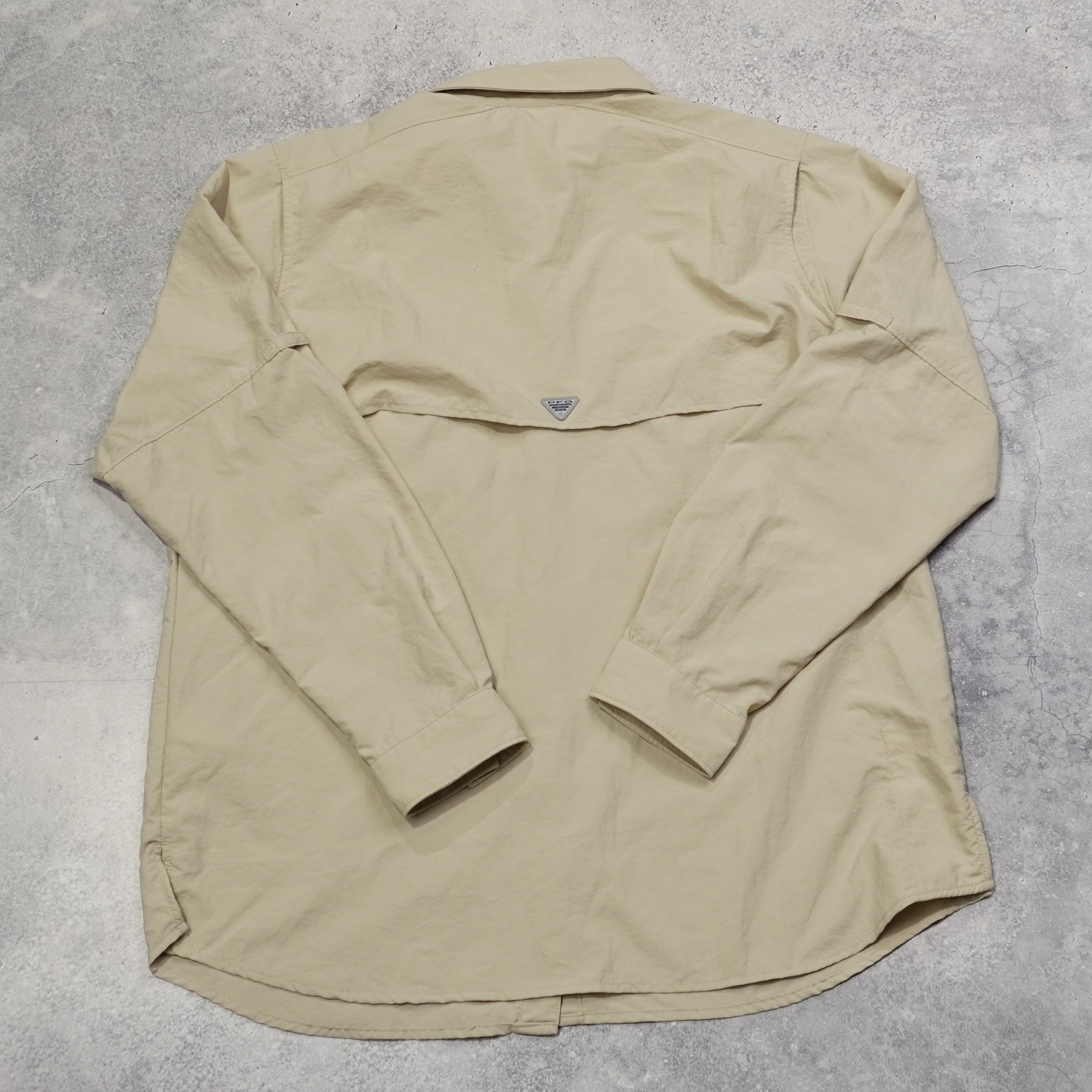 2000s Columbia Lightweight Button Up