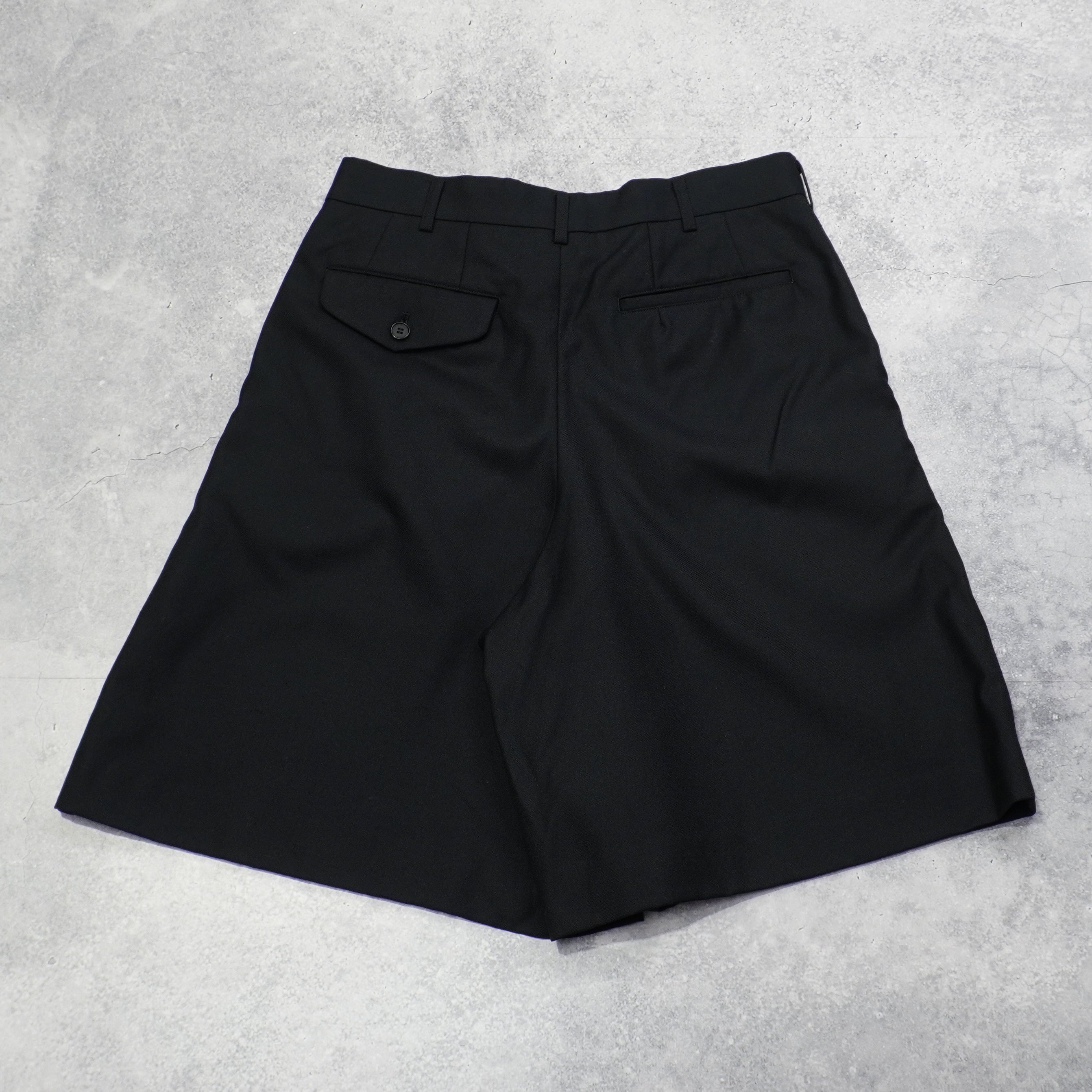 Comme des Garçons Wide Leg Shorts Shorts