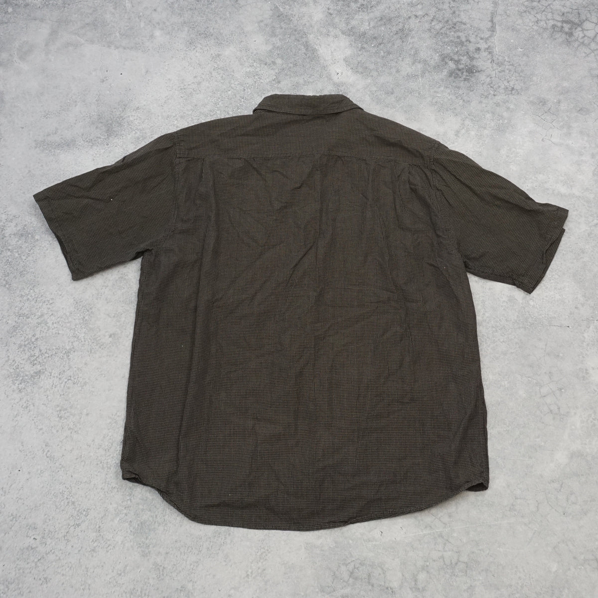 2000s Billabong Graphic plaid Button Up
