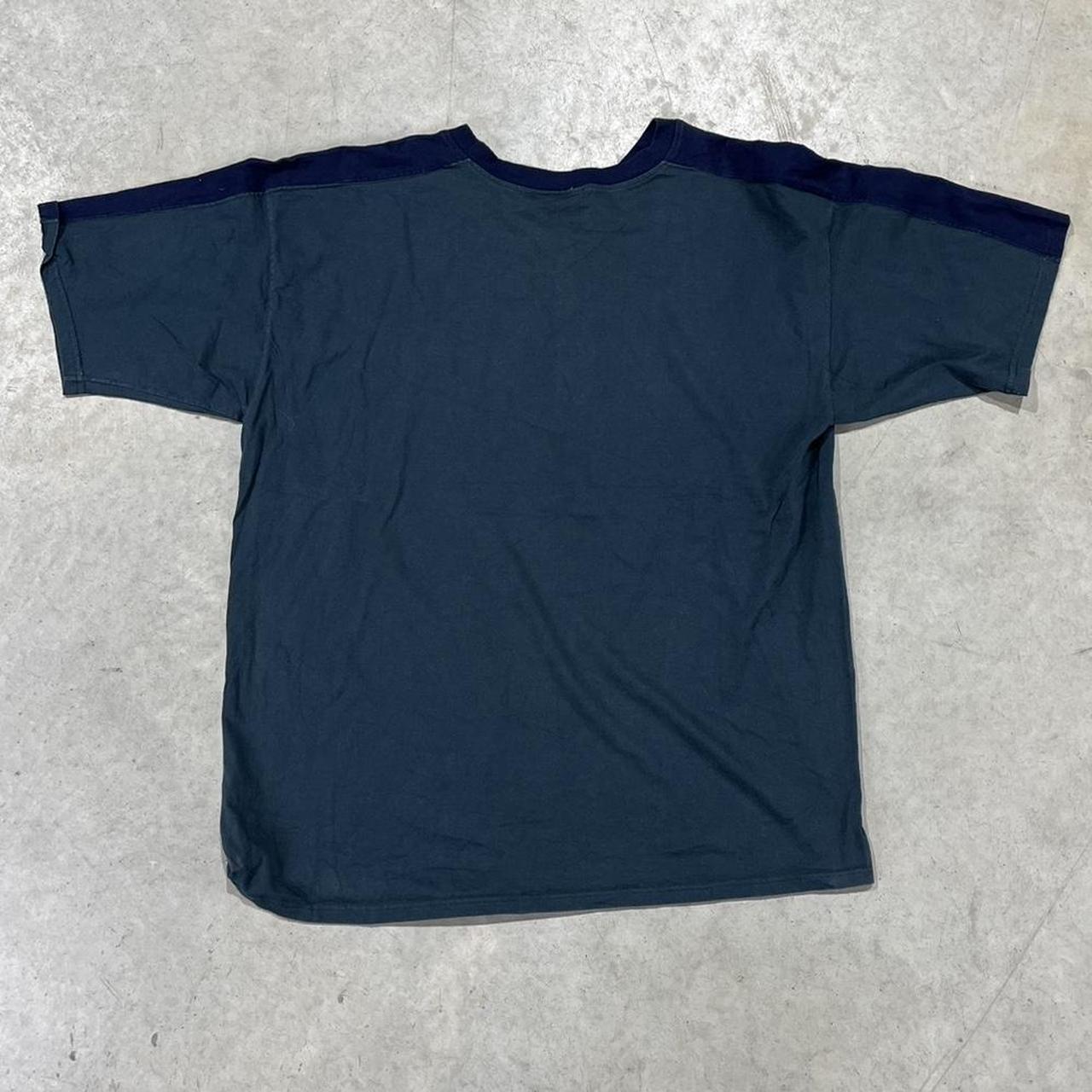 2000s Russell Athletic T-Shirt V Neck