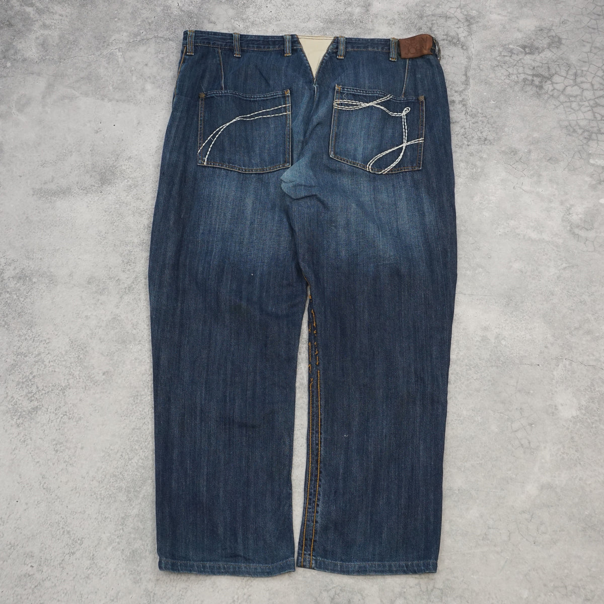 2000s Sean John Baggy Embroidered Jeans