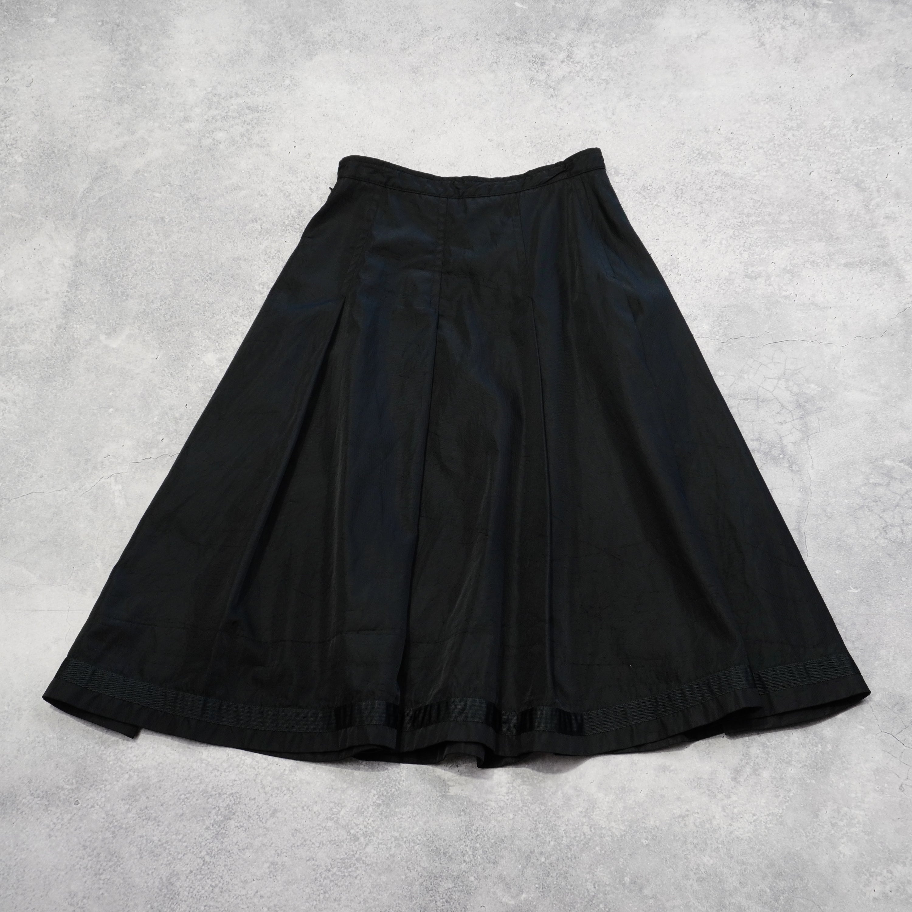 Comme Des Garçons Tricot Midi Skirt