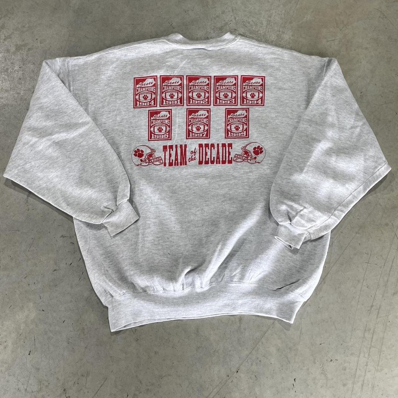 90s Tigers Graphic Crewneck