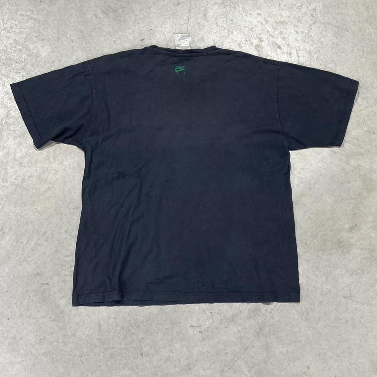 2000s Nike Graphic T-Shirt