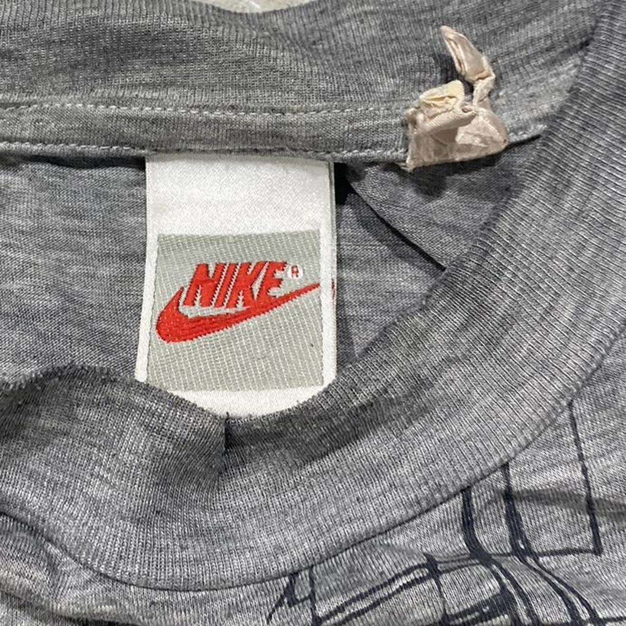 90s Nike Graphic T-Shirt