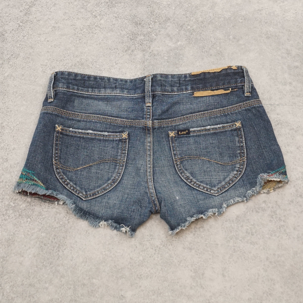 2000s Lee Embroidered Low Rise Shorts