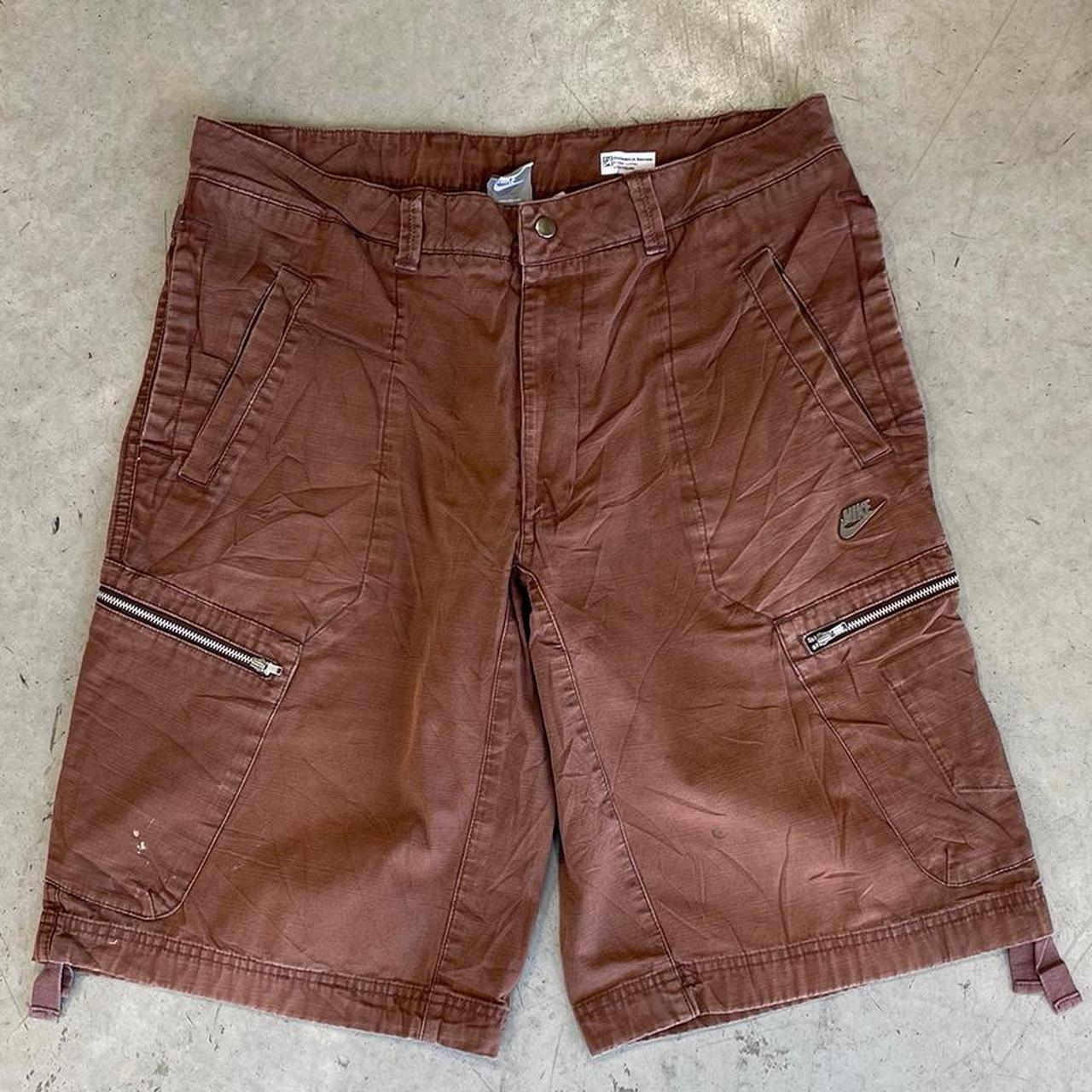 2000s Nike Cargo Shorts