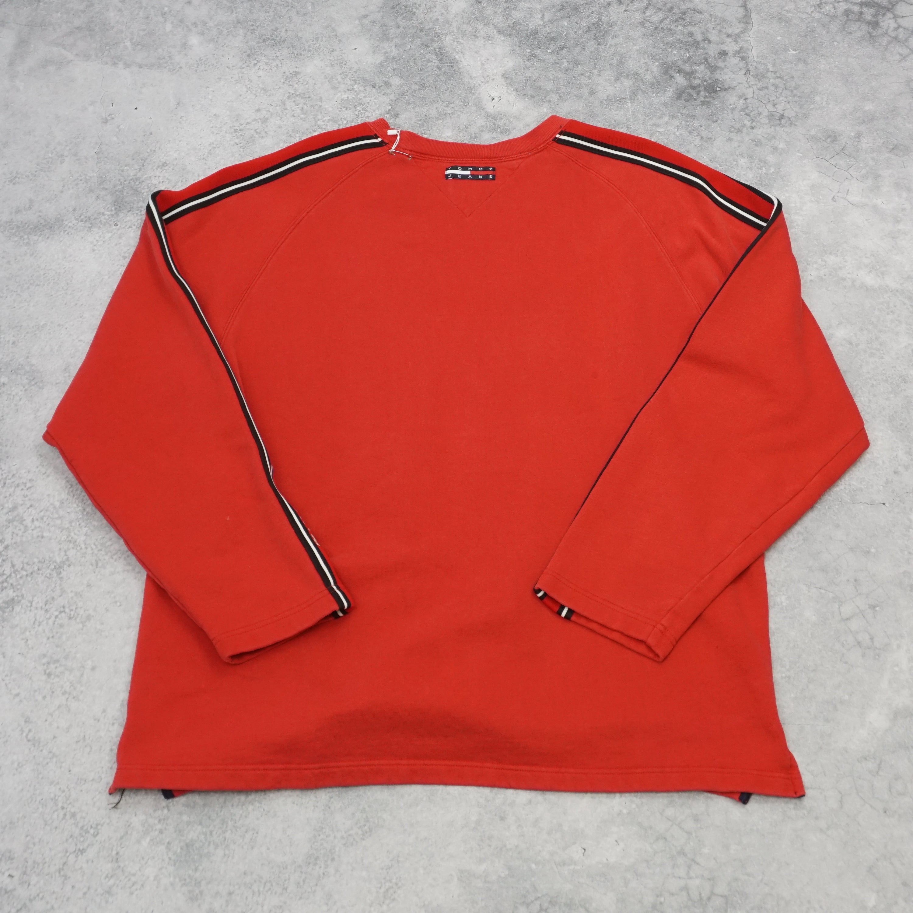 2000s Tommy Jeans Classic Fit Sweater