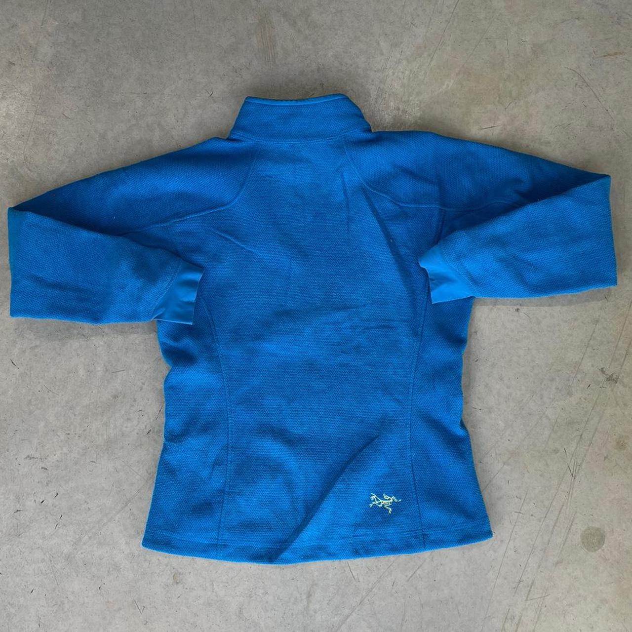 2000s Acr’teryx Zip Up Hoodie
