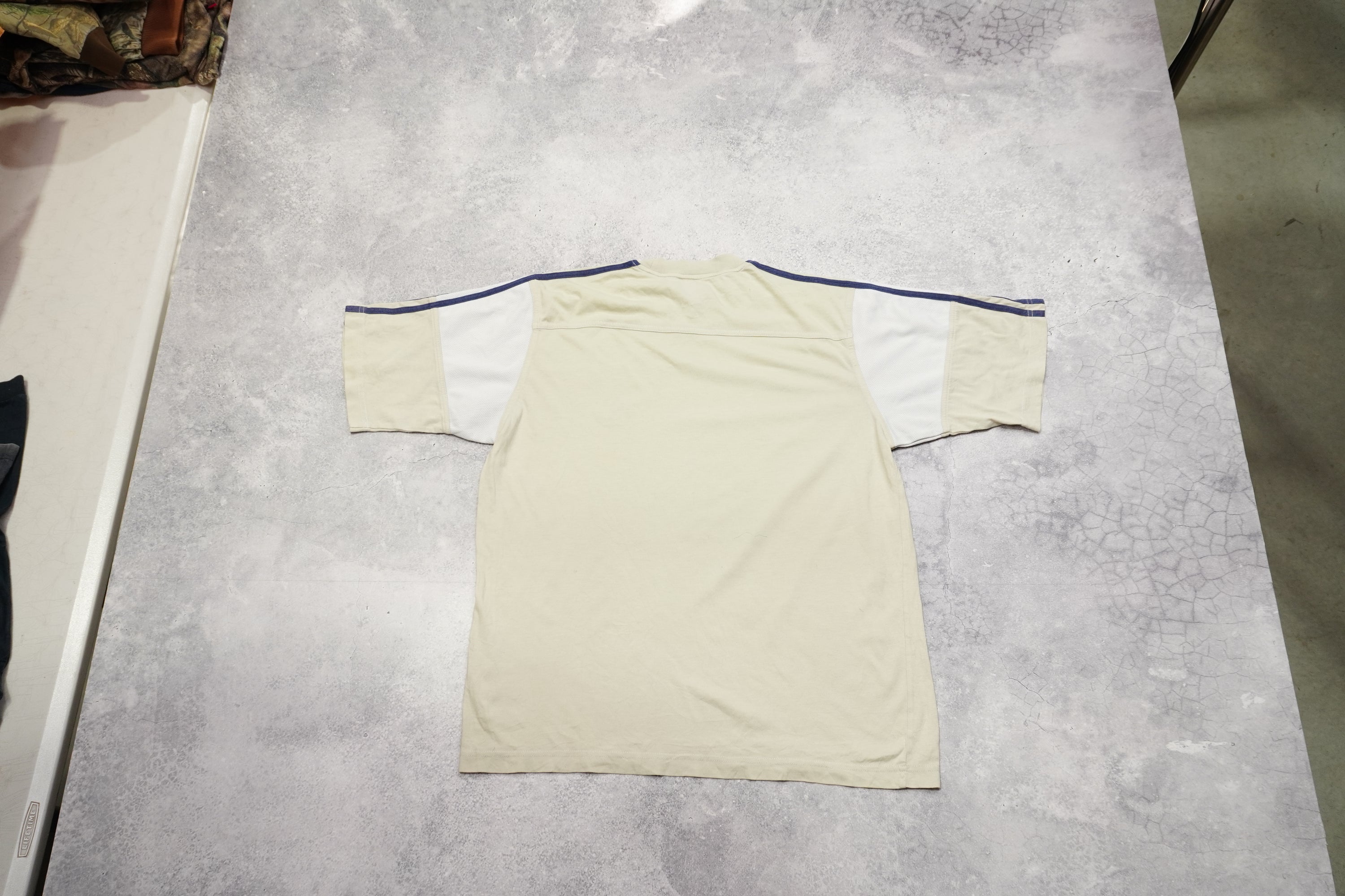 2000s Adidas T-Shirt
