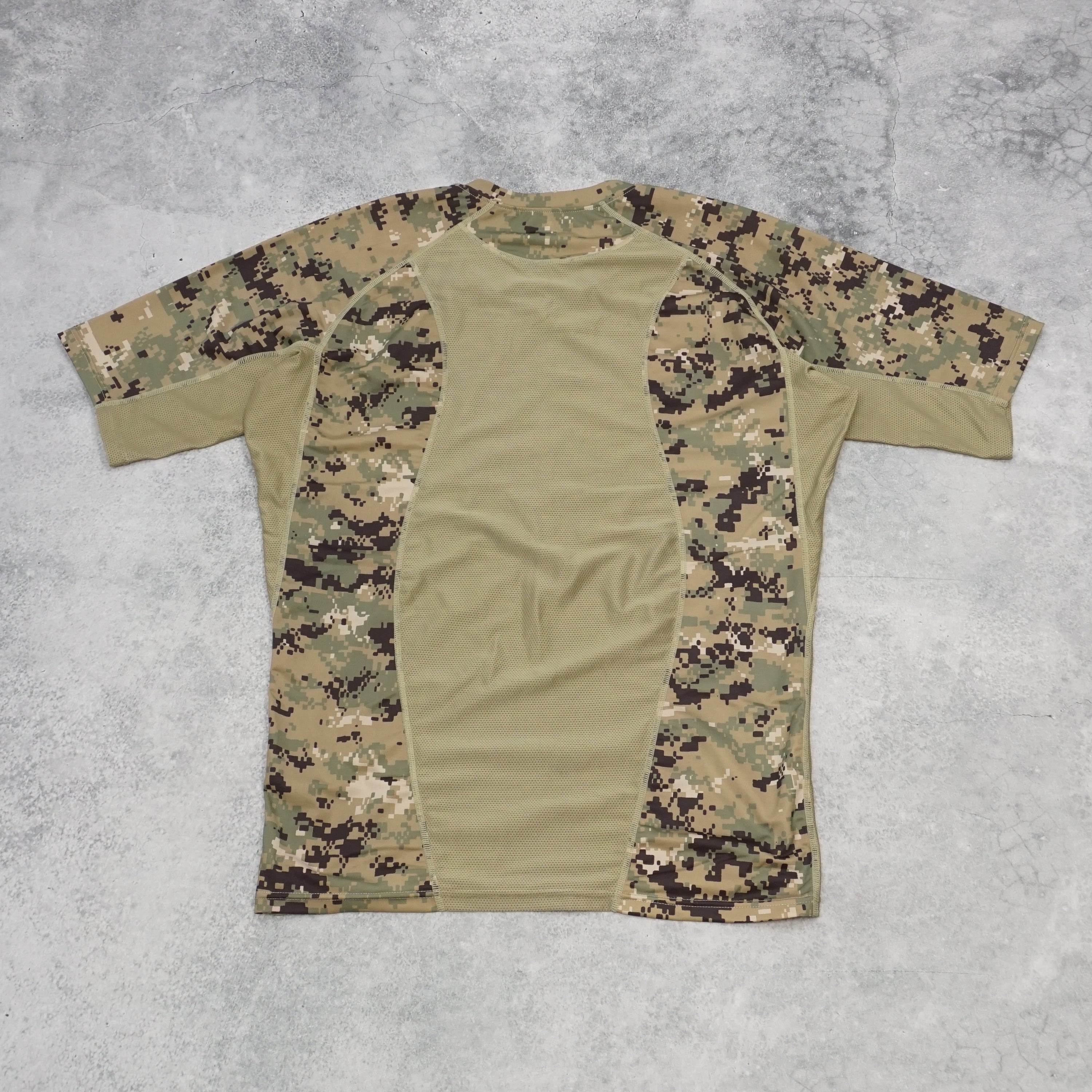 2000s Emersonger Digital Camo Mesh Panel T-Shirt