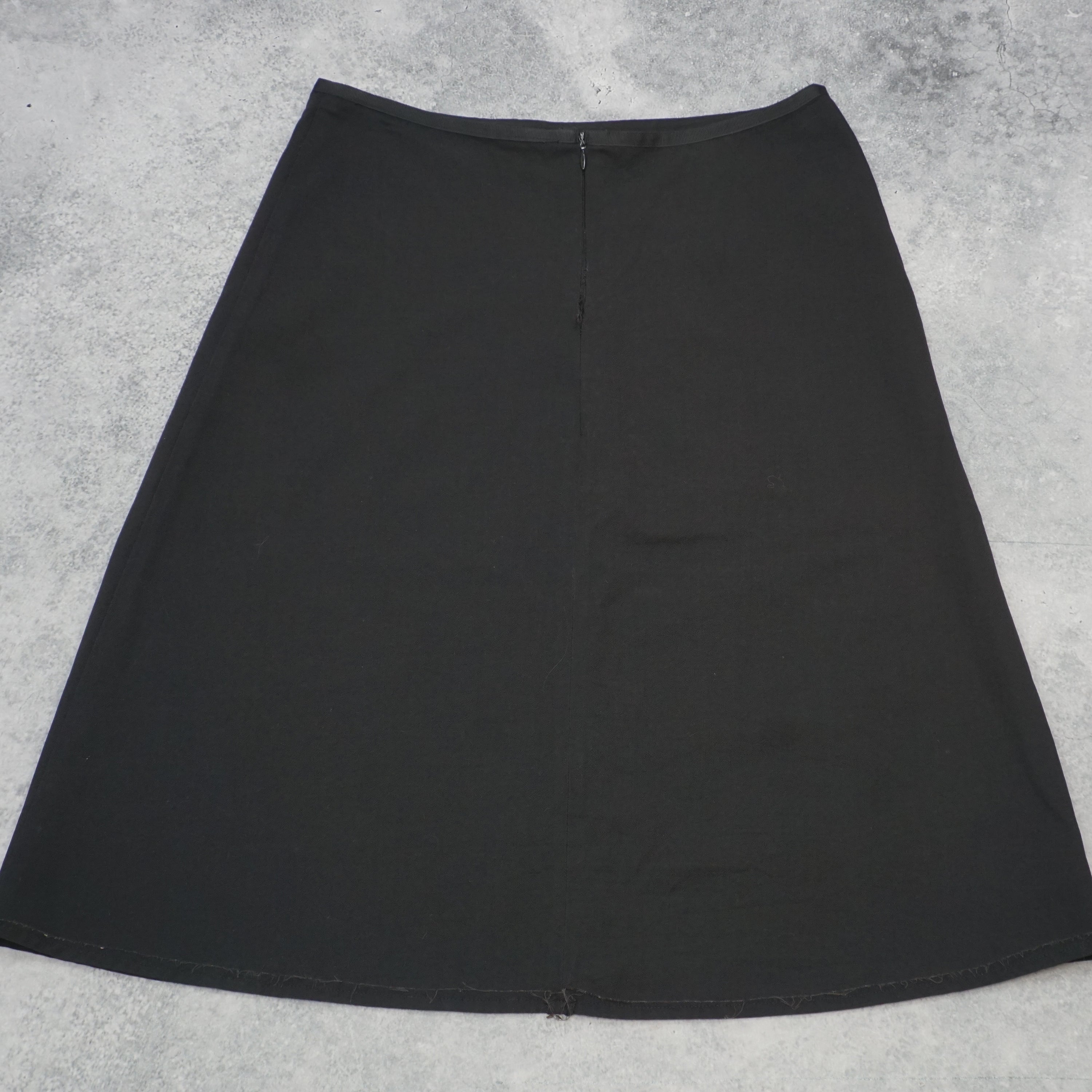 Musée Wool Floral Appliqué Skirt