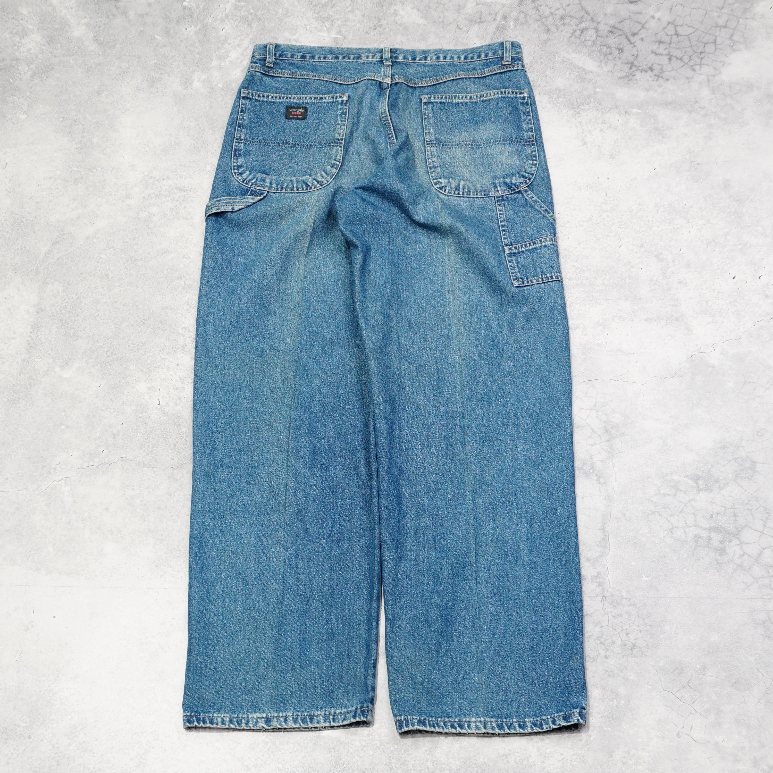 2000s Wrangler Relaxed Fit Jeans