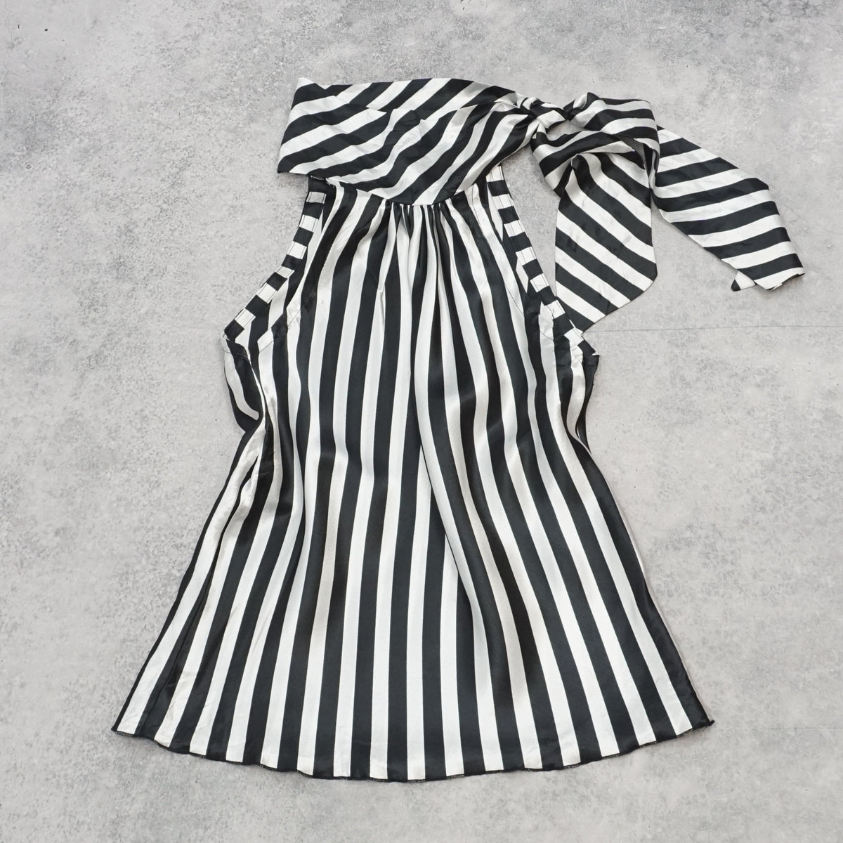 Morgan De Toi Neck Tie Top