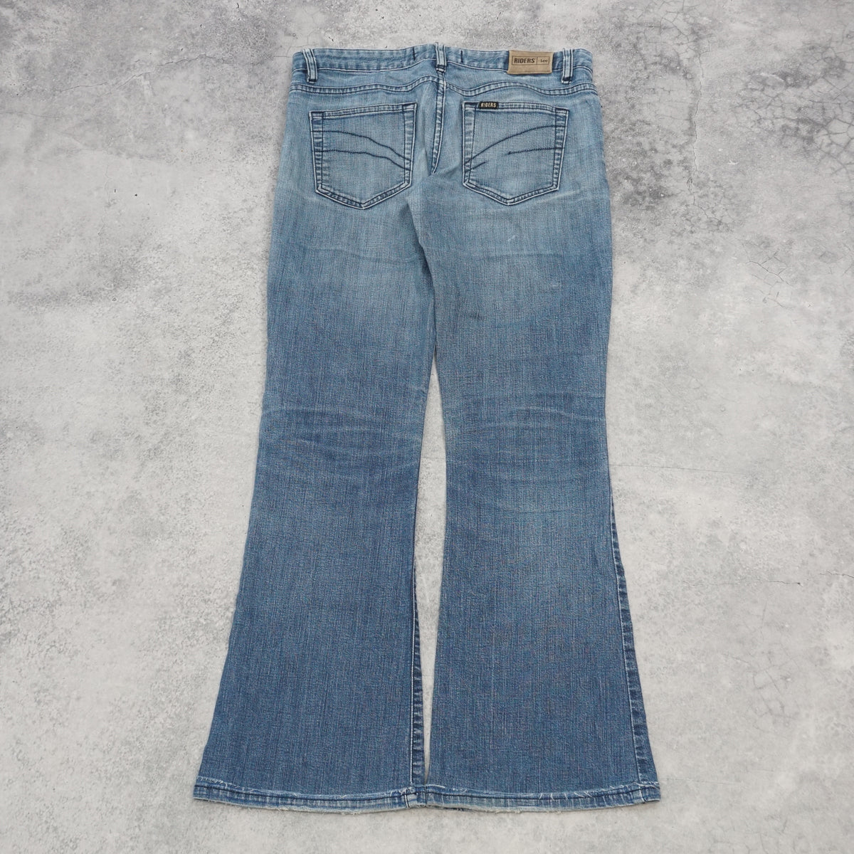 2000s Lee Low Rise Flare Jeans