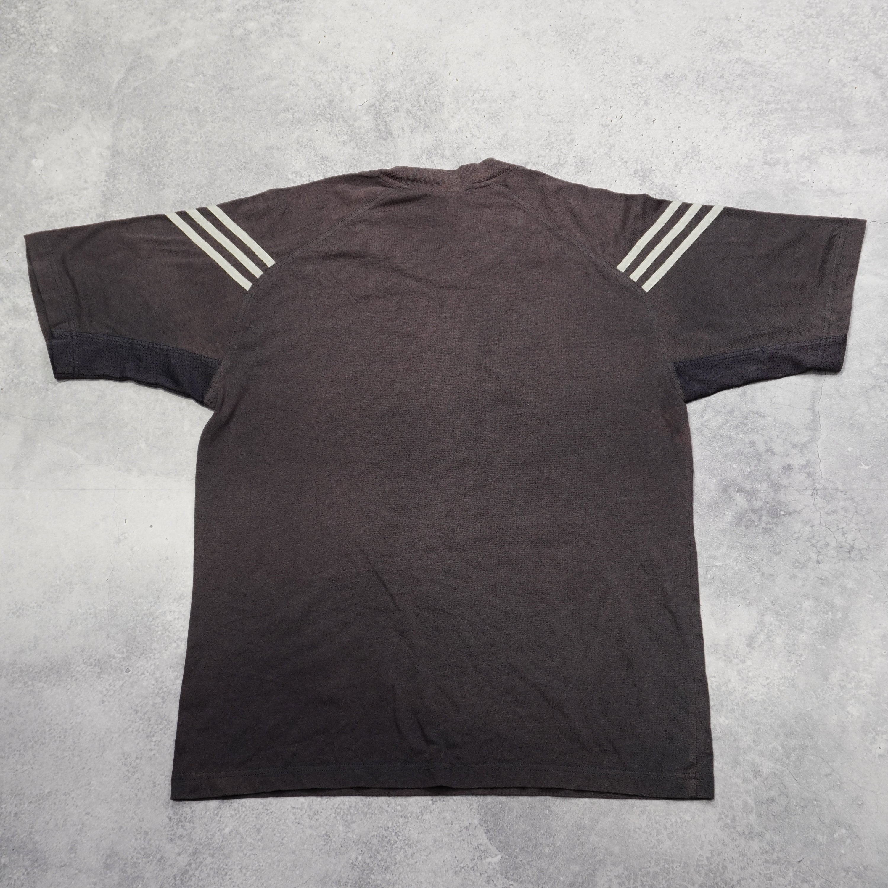2000s Adidas T-Shirt