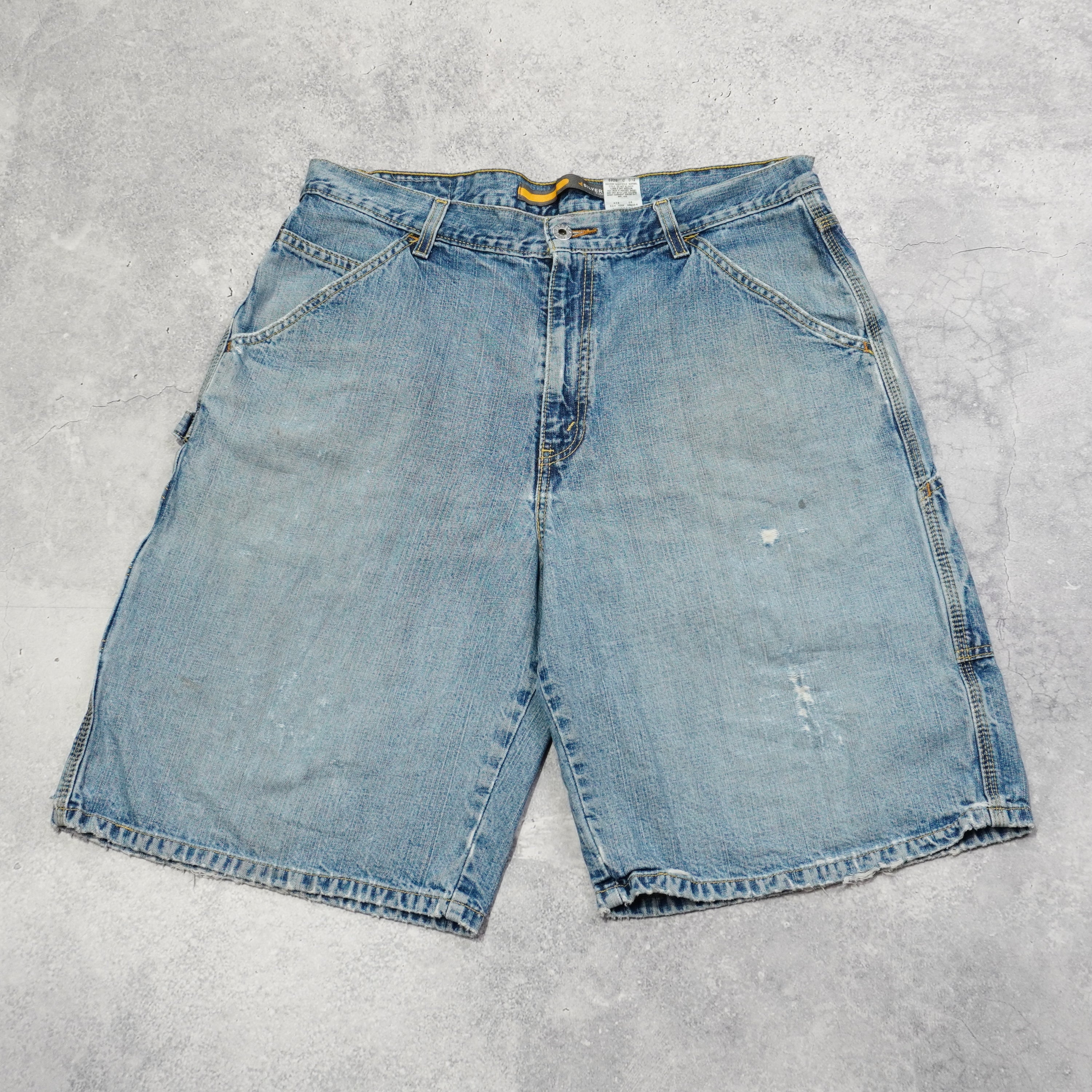 2000s Levi's Silver Tab Carpenter Style Shorts Cargo Shorts