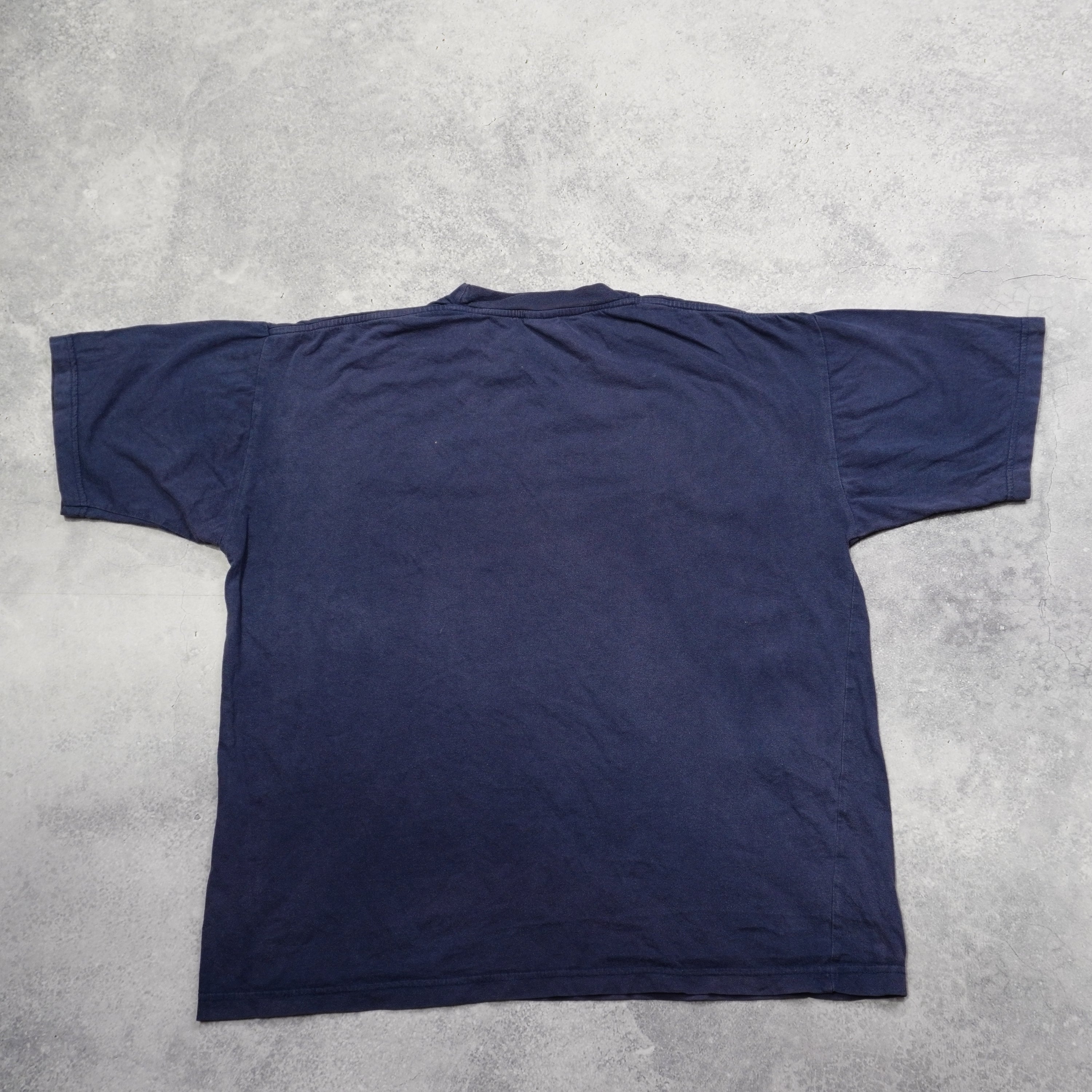 2000s Nike T-Shirt