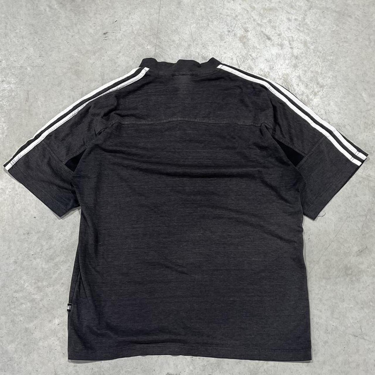 2000s Adidas V Neck T-Shirt