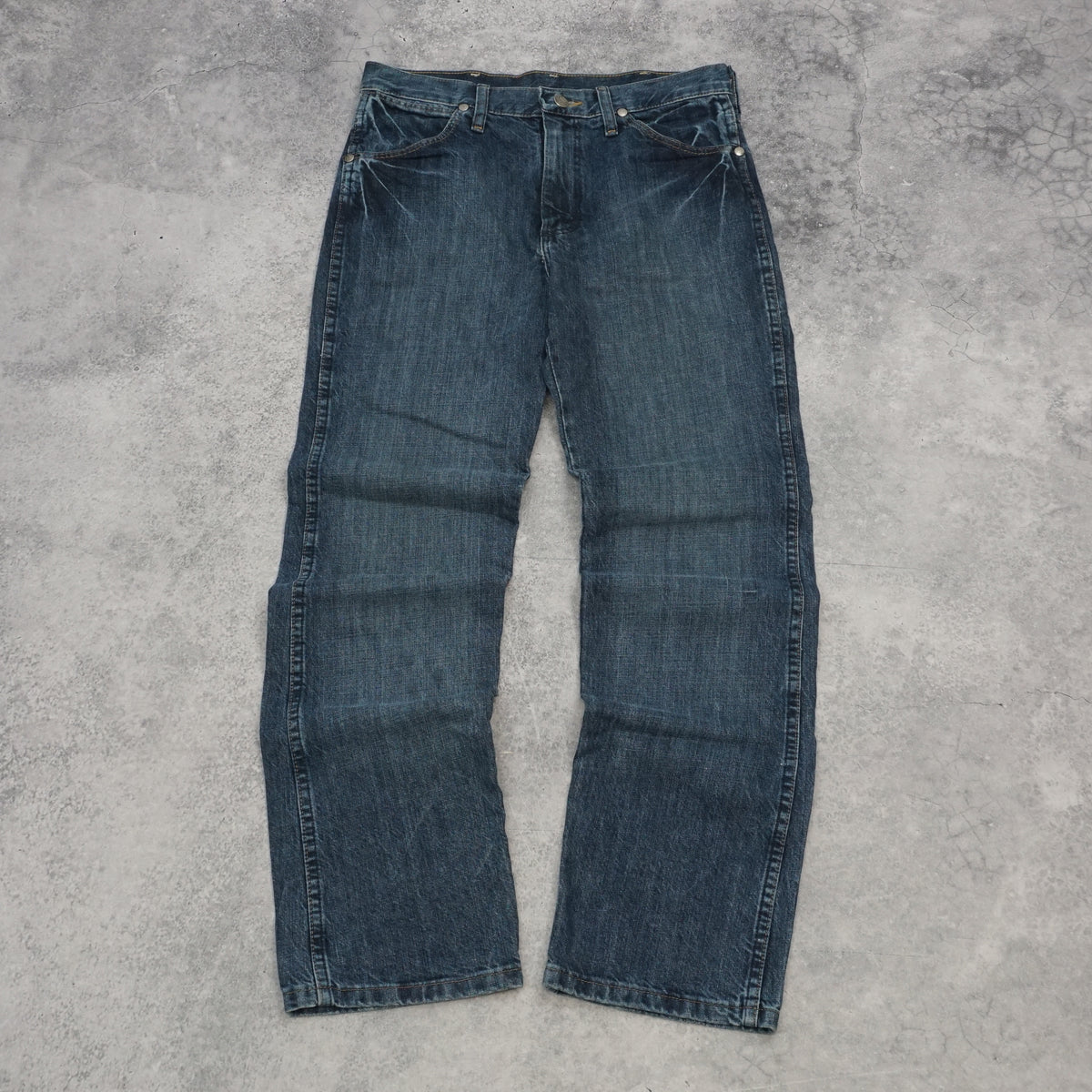 2000s Wrangler Straight Leg Western Jeans