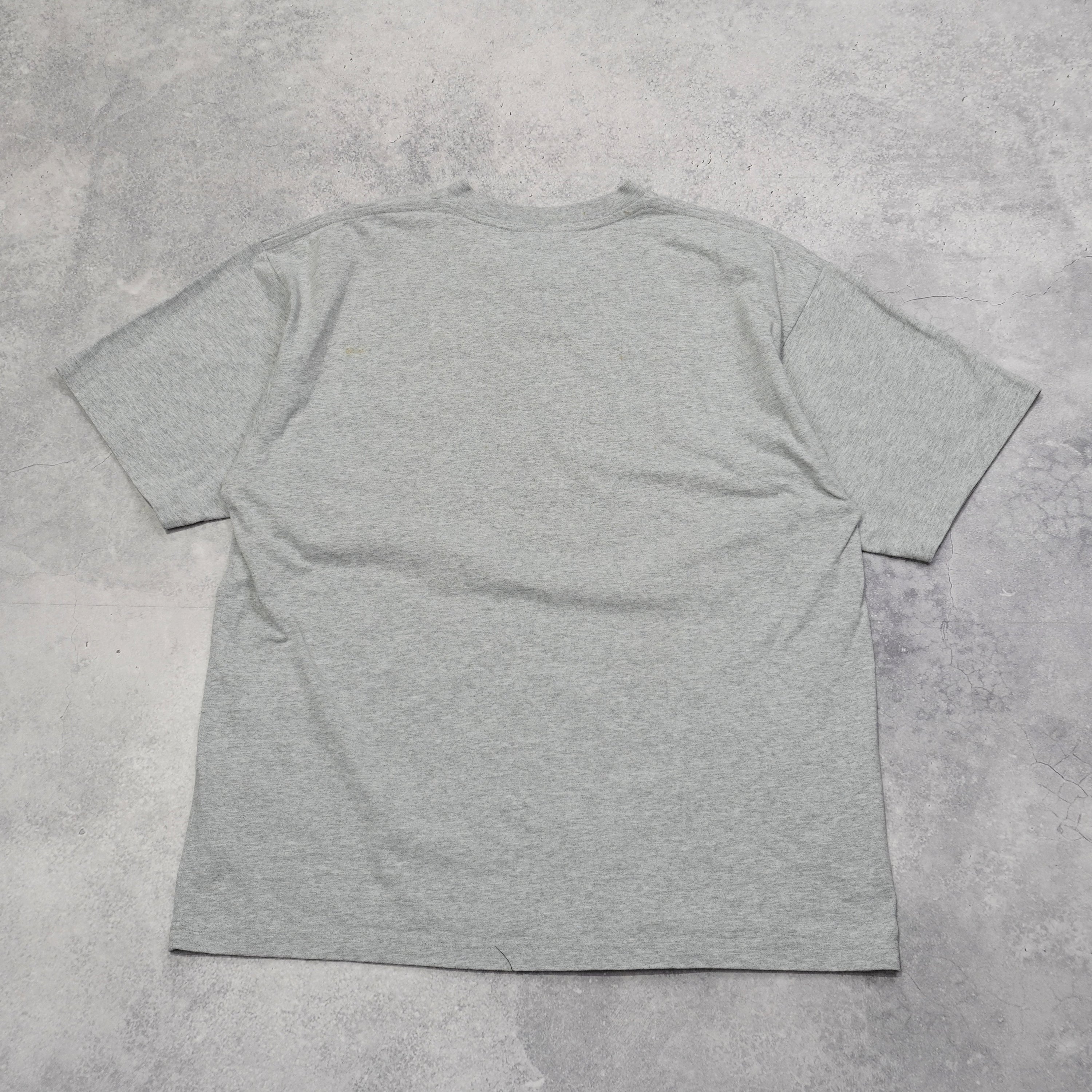 2000s Nike T-Shirt