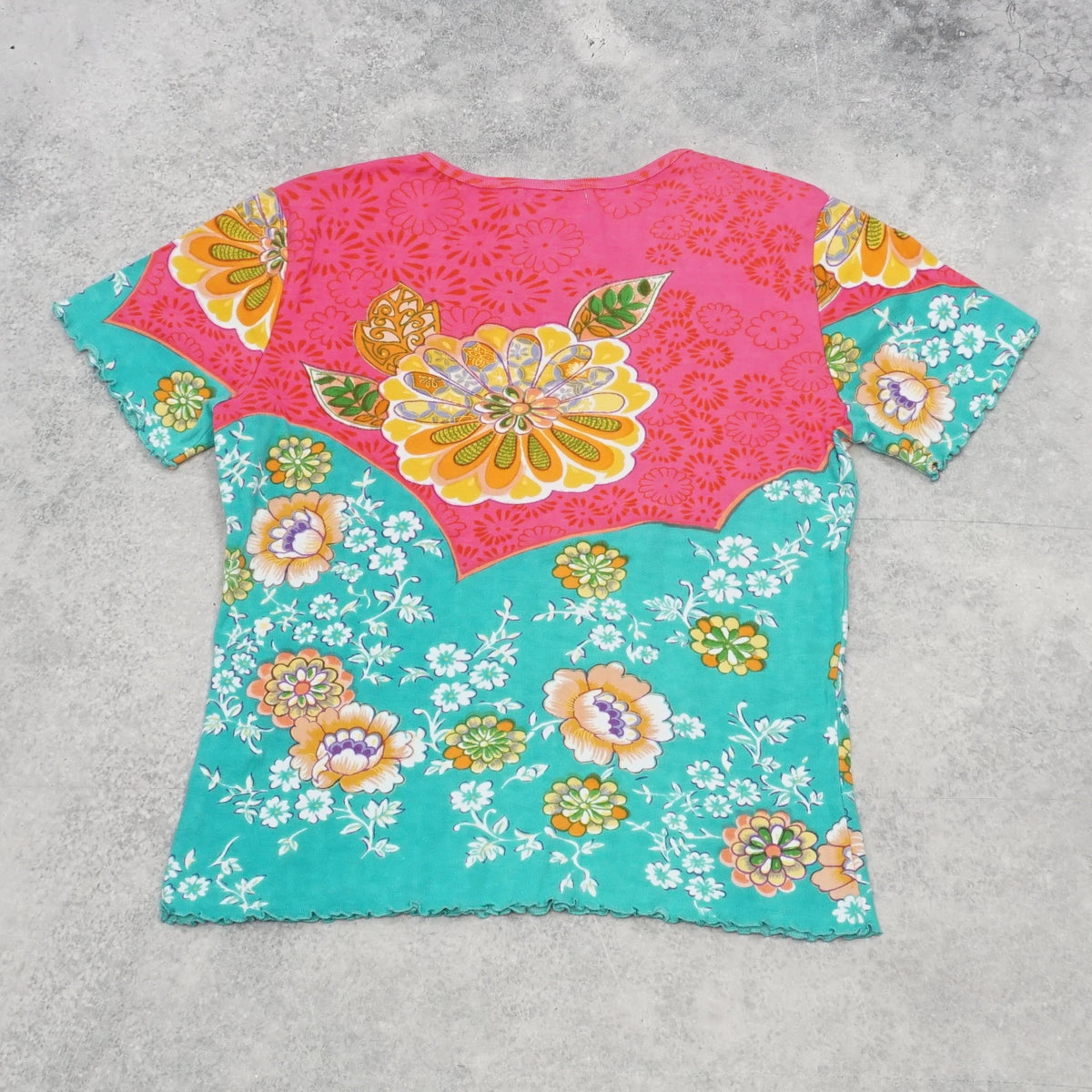 2000s Associe Floral Sequin Top Tee