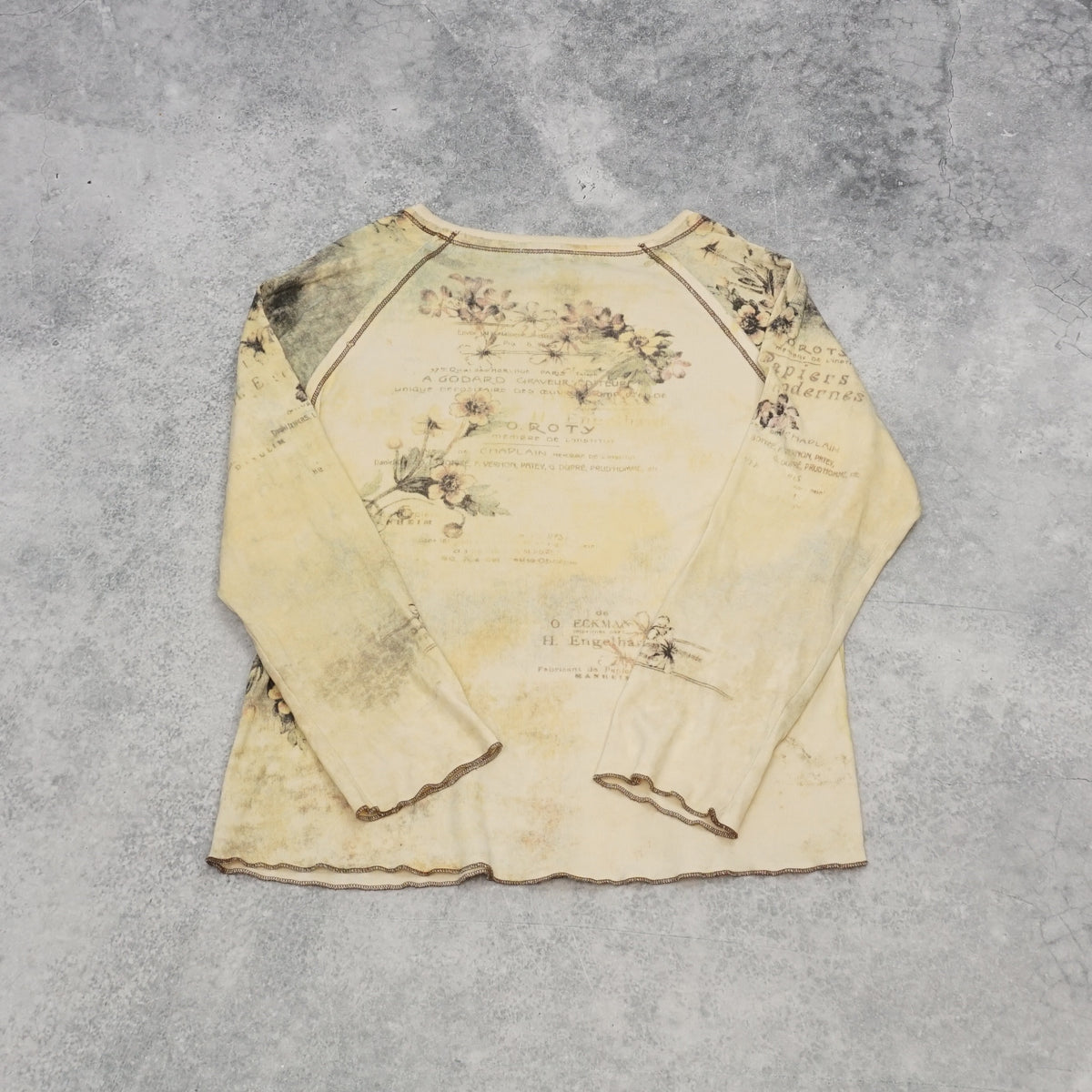 2000s Chinadoll Floral Graphic Long Sleeve Top