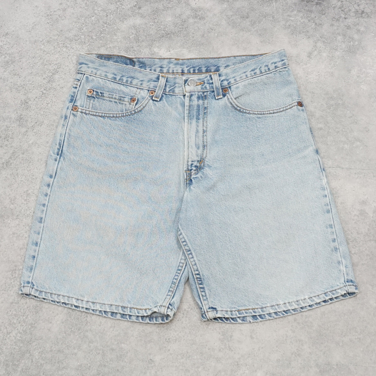 90s Levi's 550 Relaxed Fit Jorts