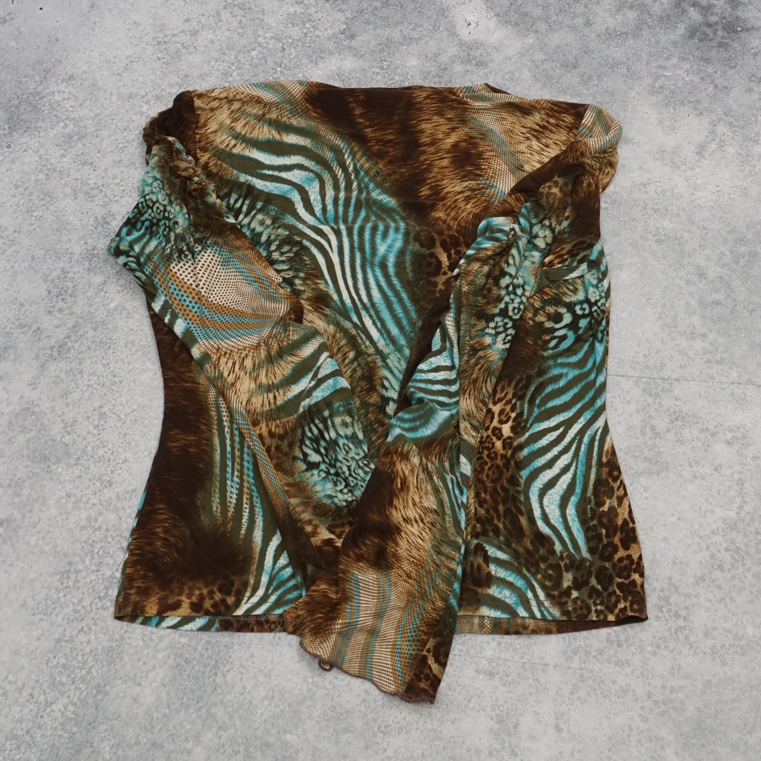 2000s Rue 21 Long Sleeve Animal Print Top