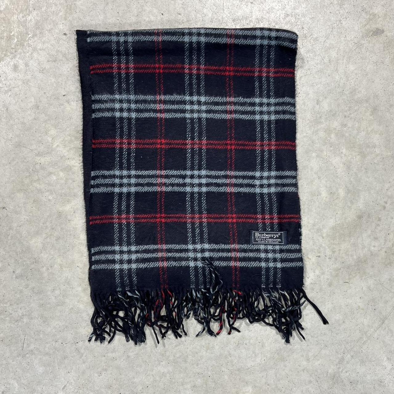 90s Burberrys Plaid Scarf