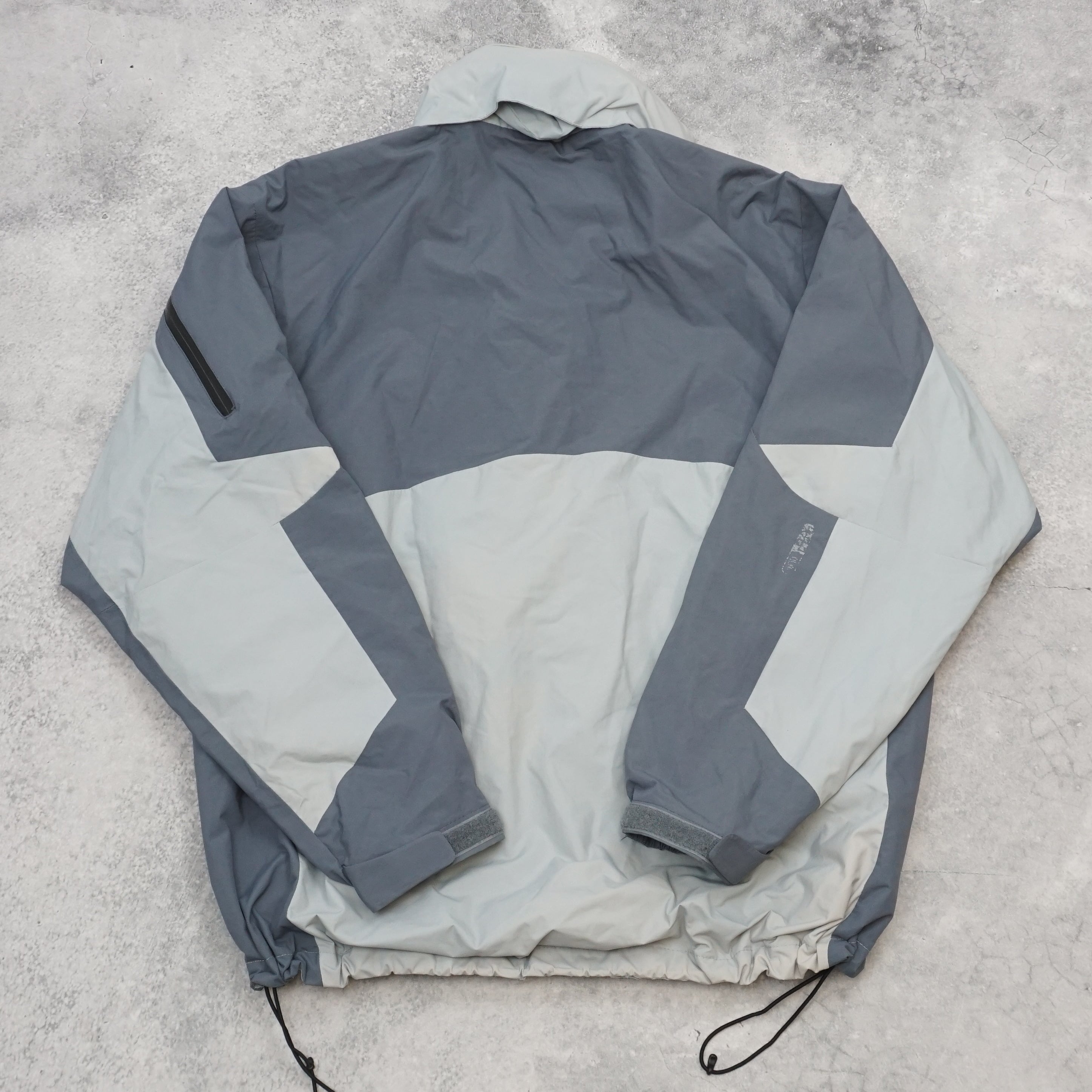 2000s Wild Country Finetex Breathable Windbreaker