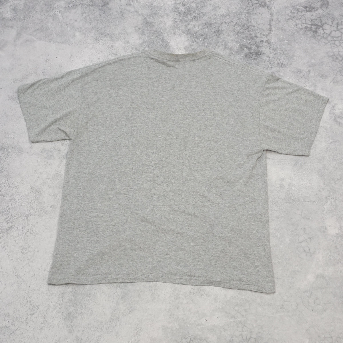 2000s Gildan Waconia Football Graphic T-Shirt