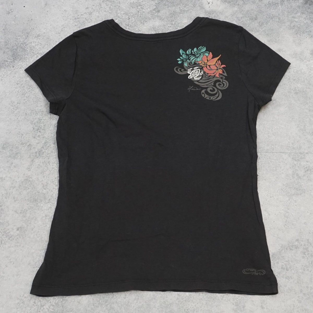 2000s Crazy Shirt Floral Graphic T-Shirt