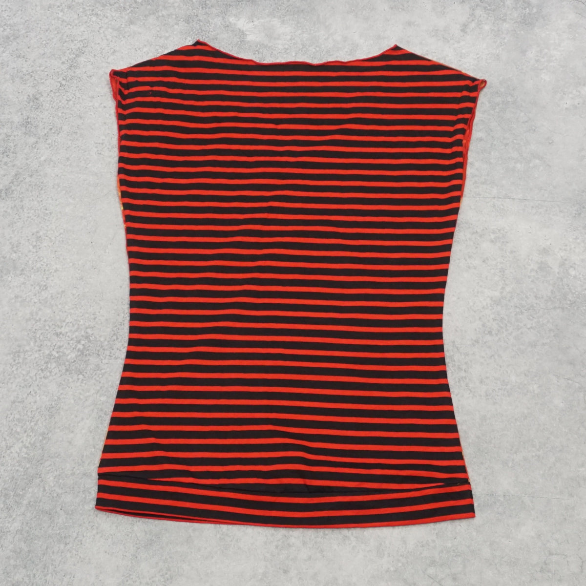 2000s Graphic Love Print Sleeveless Top