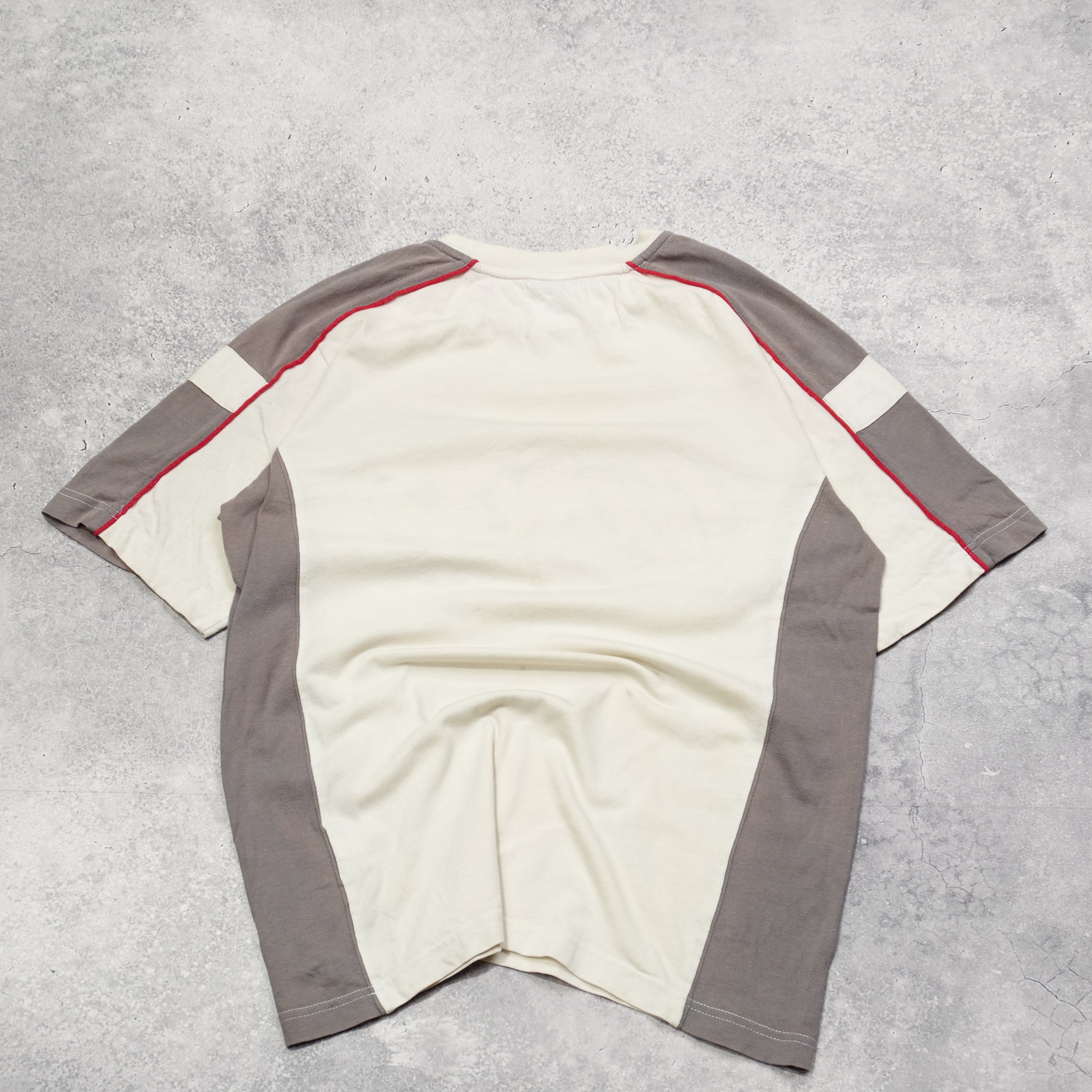 2000s Nike Cor23 cortez T-Shirt