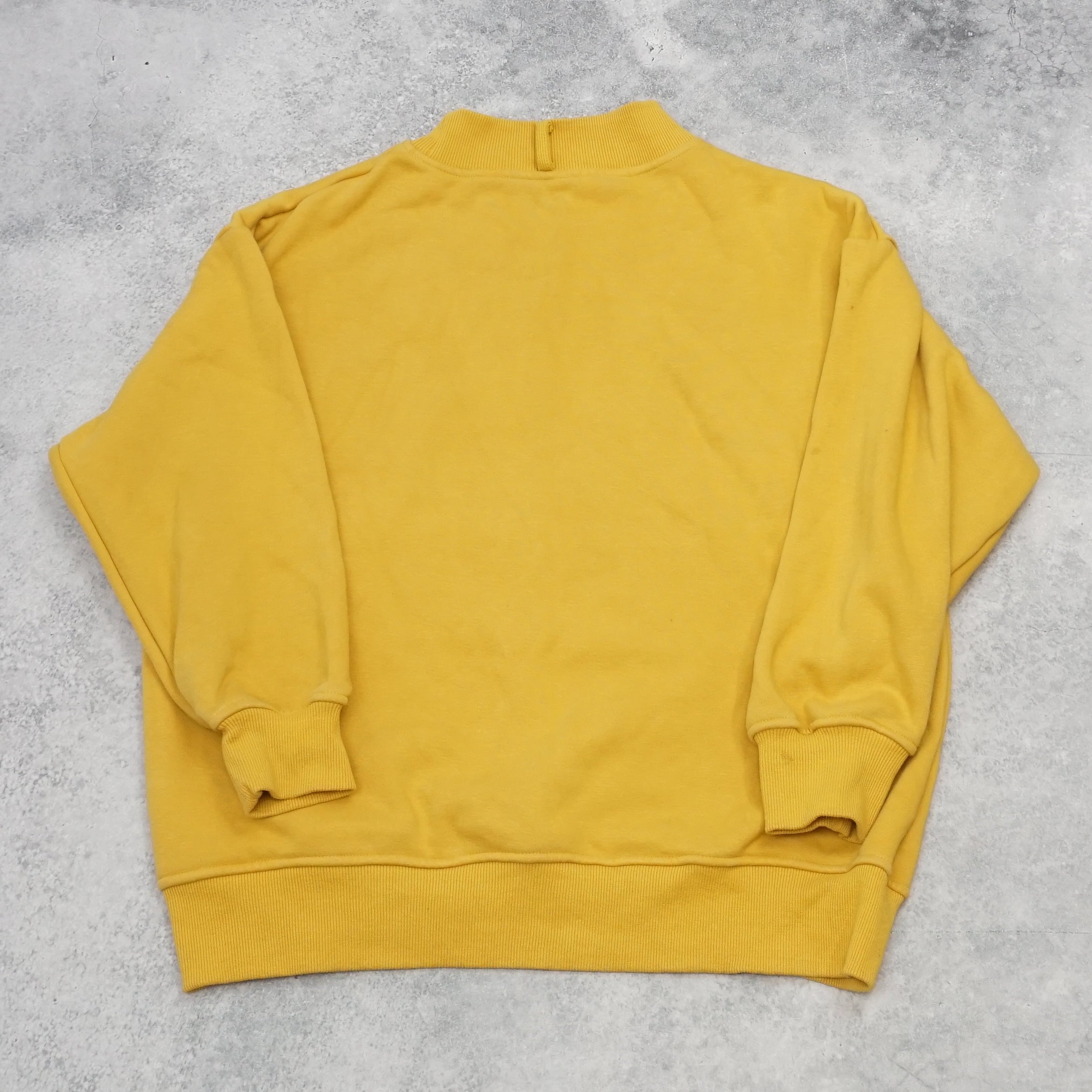 V Graphic Sweater