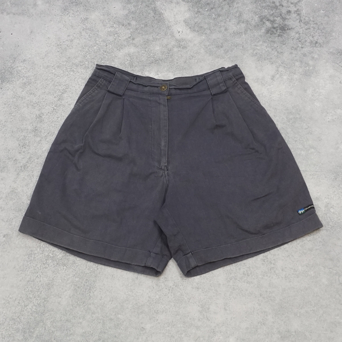90s Decathlon Pleated Cuffed Shorts