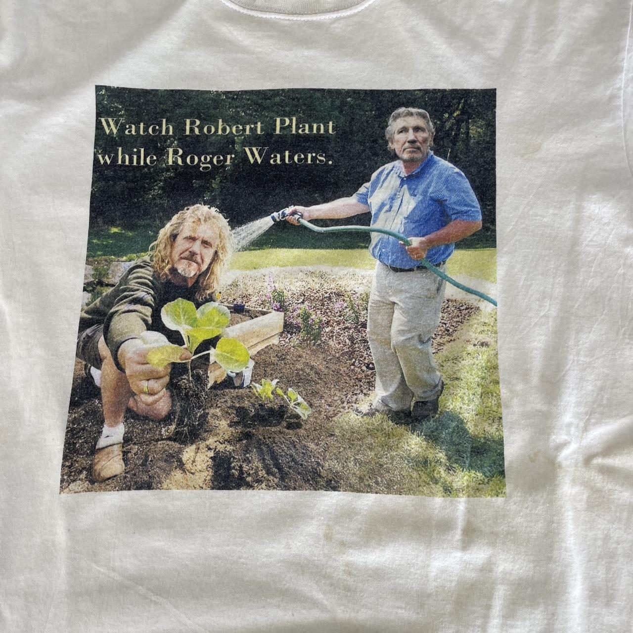 90s Graphic T-Shirt