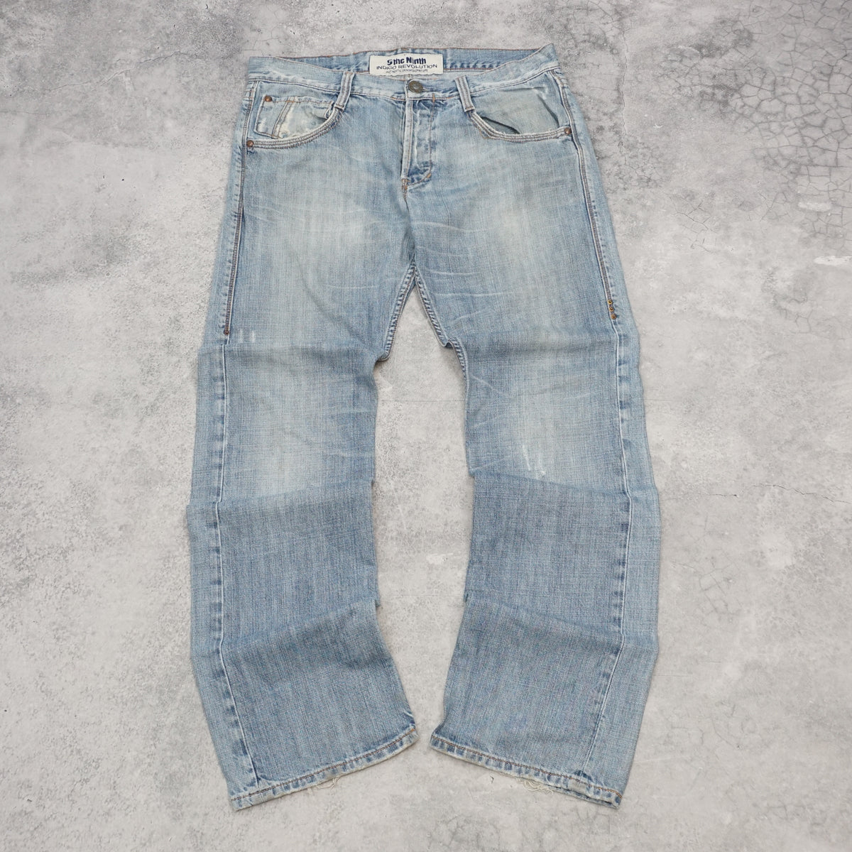 2000s The Ninth Indigo Revolution Straight Leg Jeans