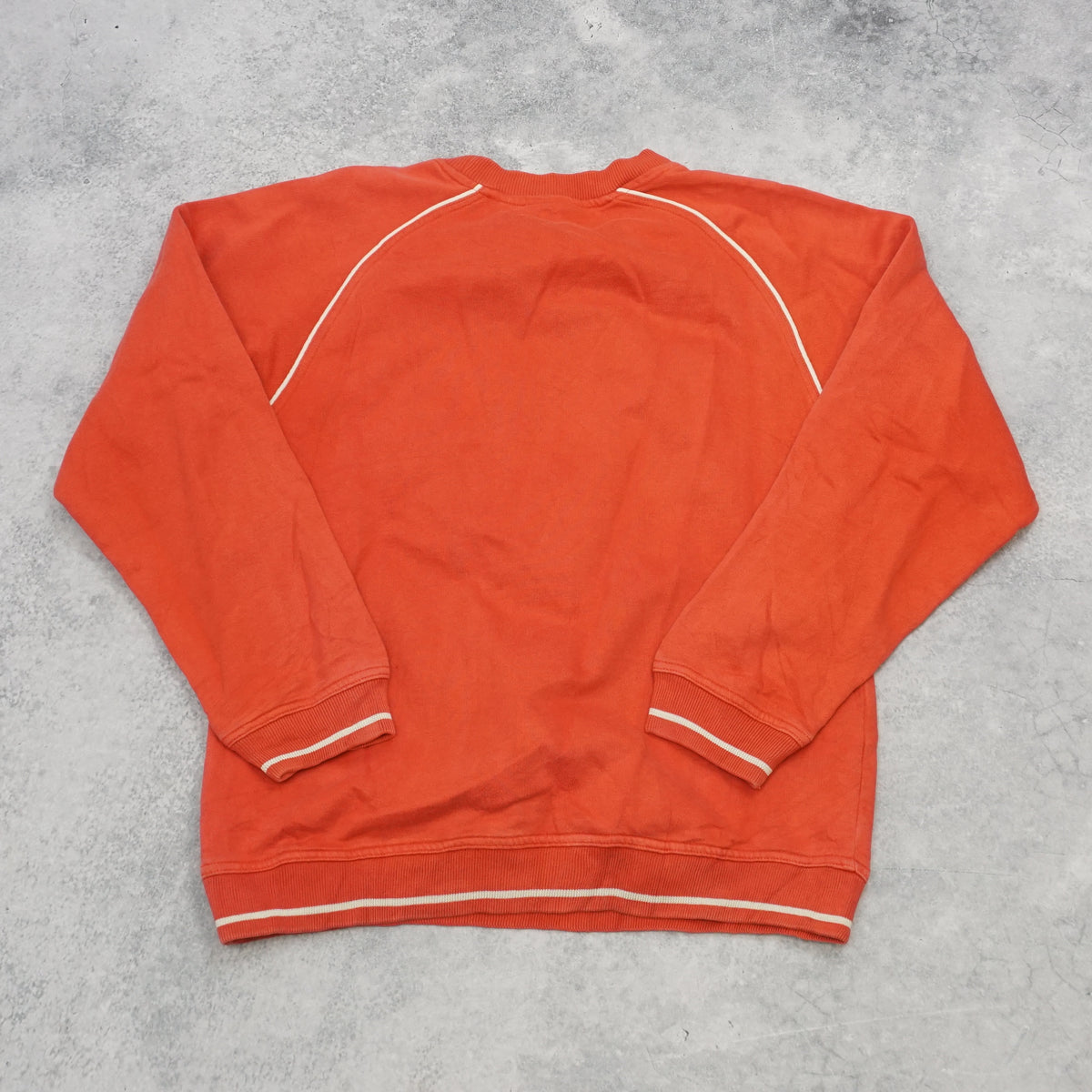 2000s Puma Big Cat Logo Raglan Crewneck Sweater