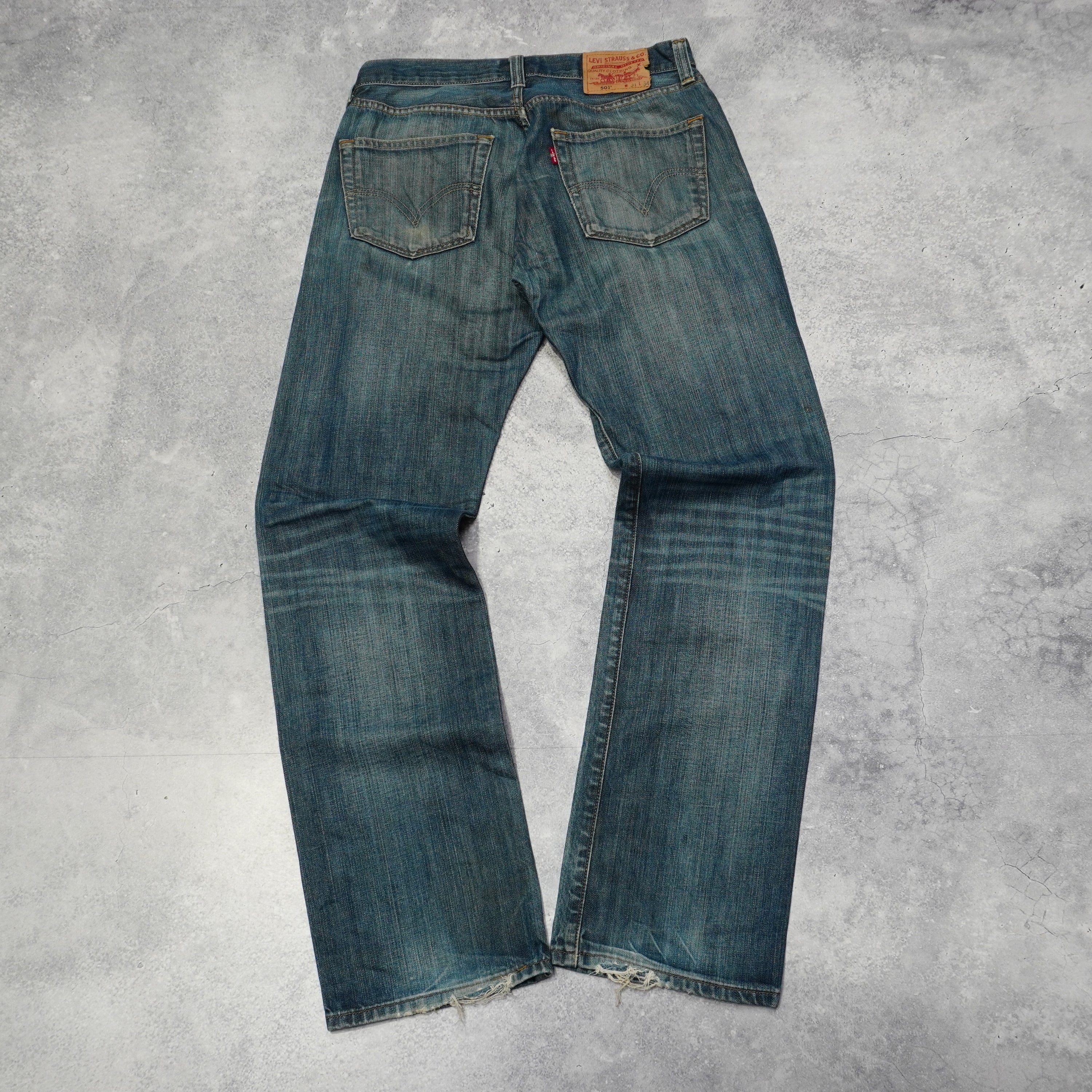 2000s Levi's 501 Straight Leg Jeans