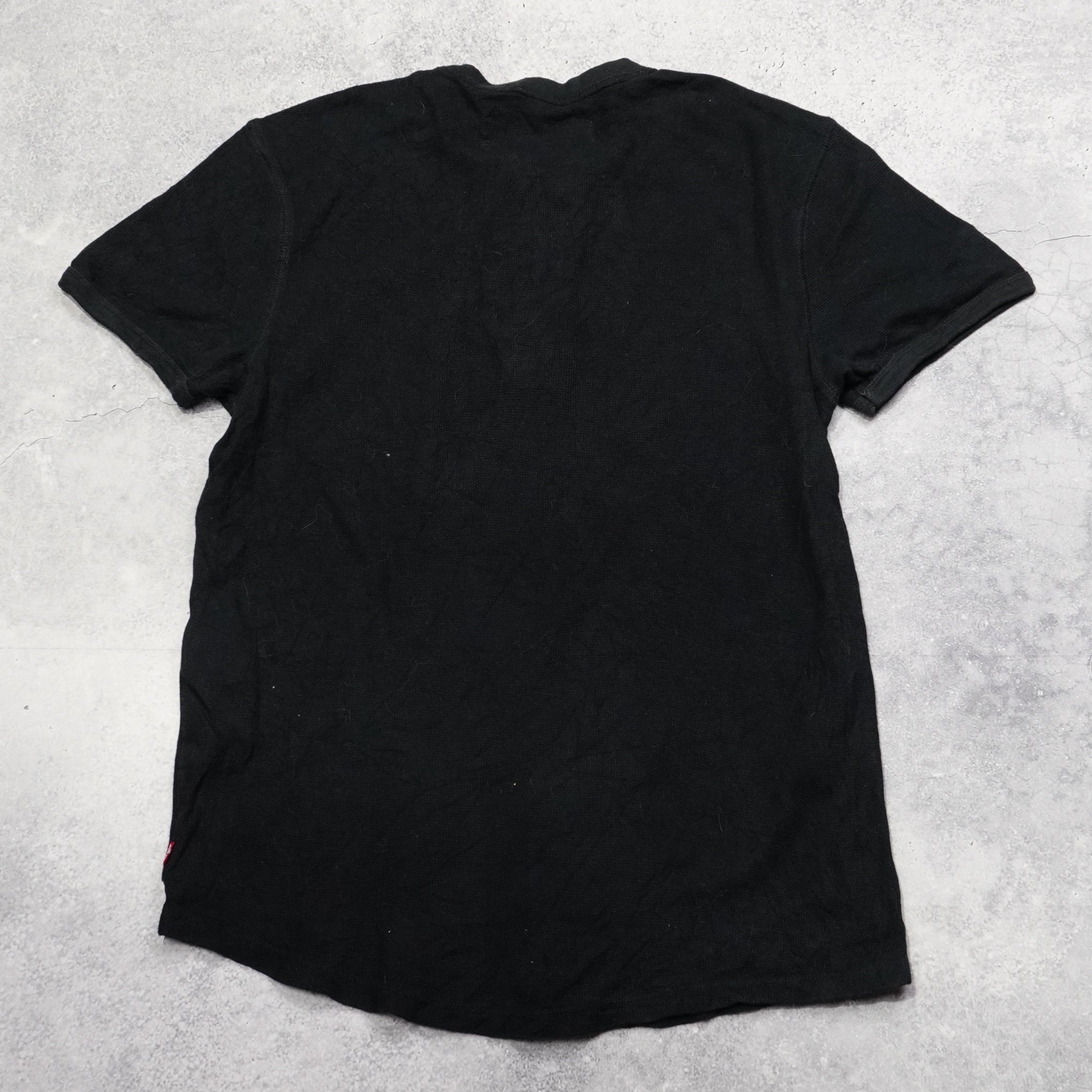 2000s Levi's Henley T-Shirt