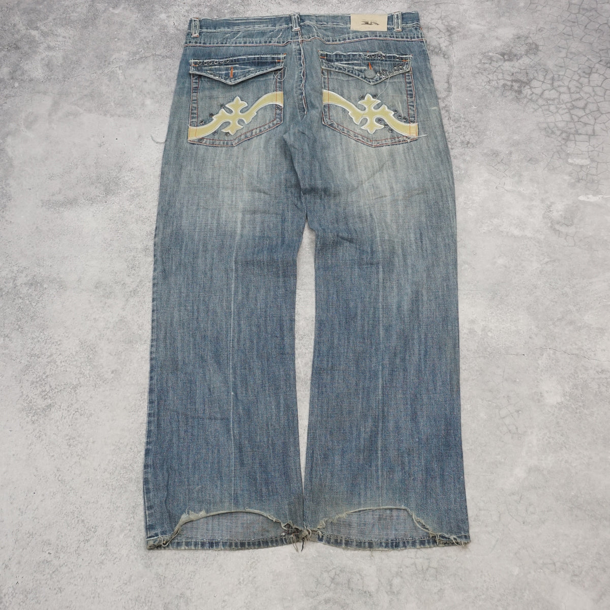 2000s Artless Cross Embroidered Distressed Jeans
