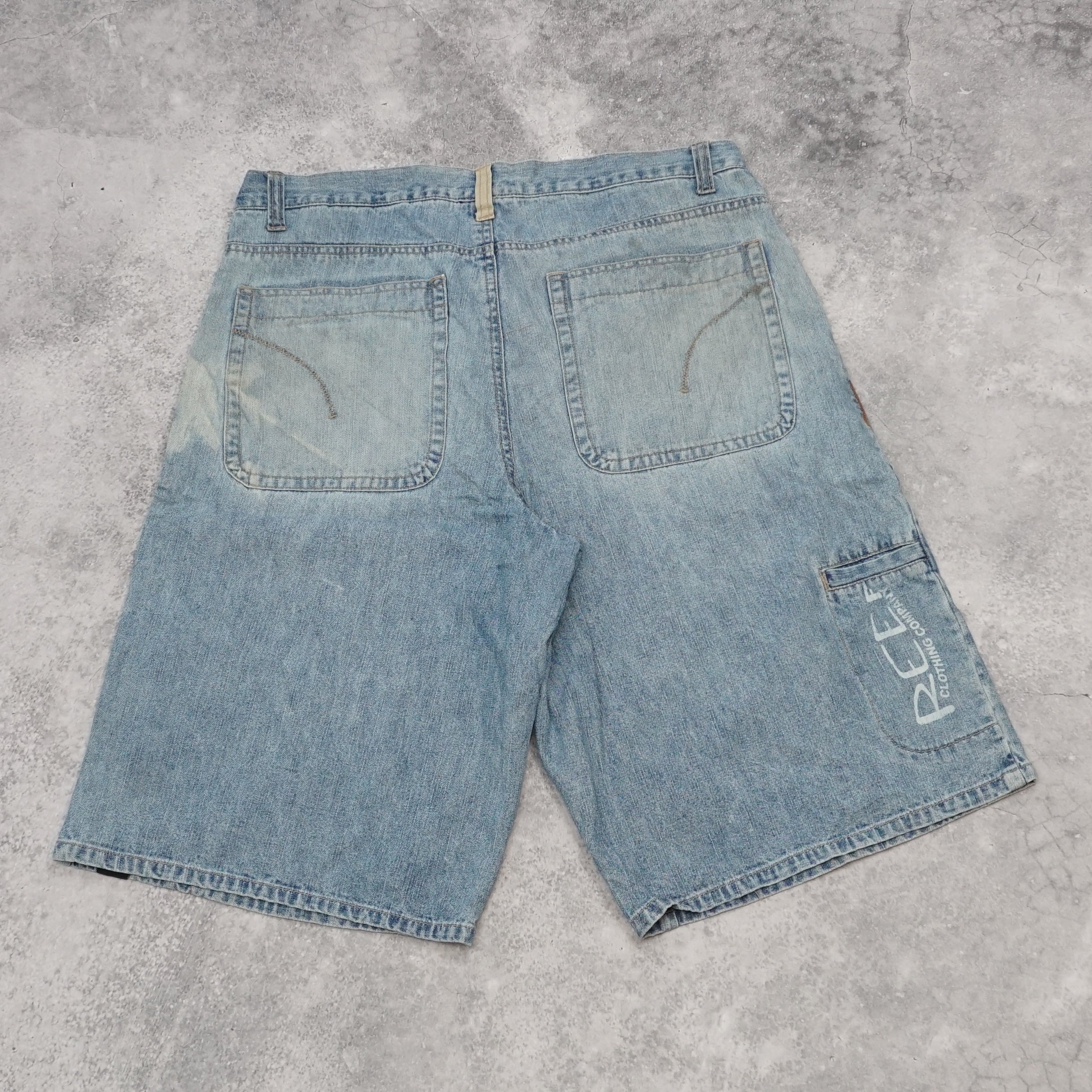 2000s Reef Shorts