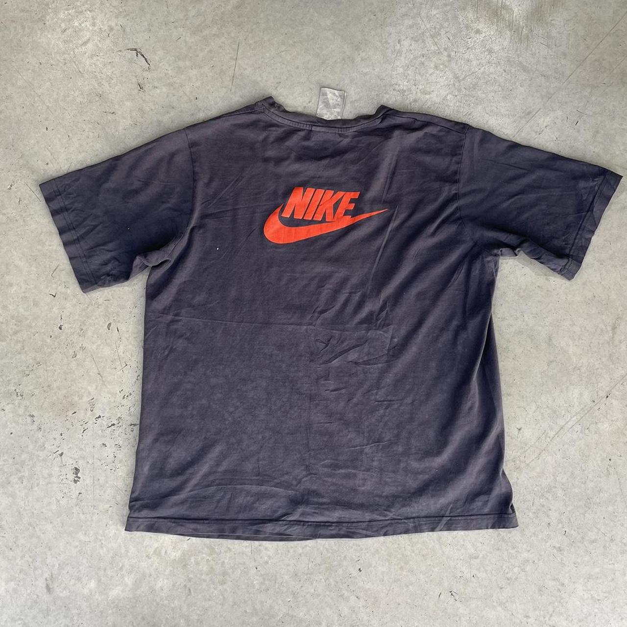 2000s Nike Graphic T-Shirt
