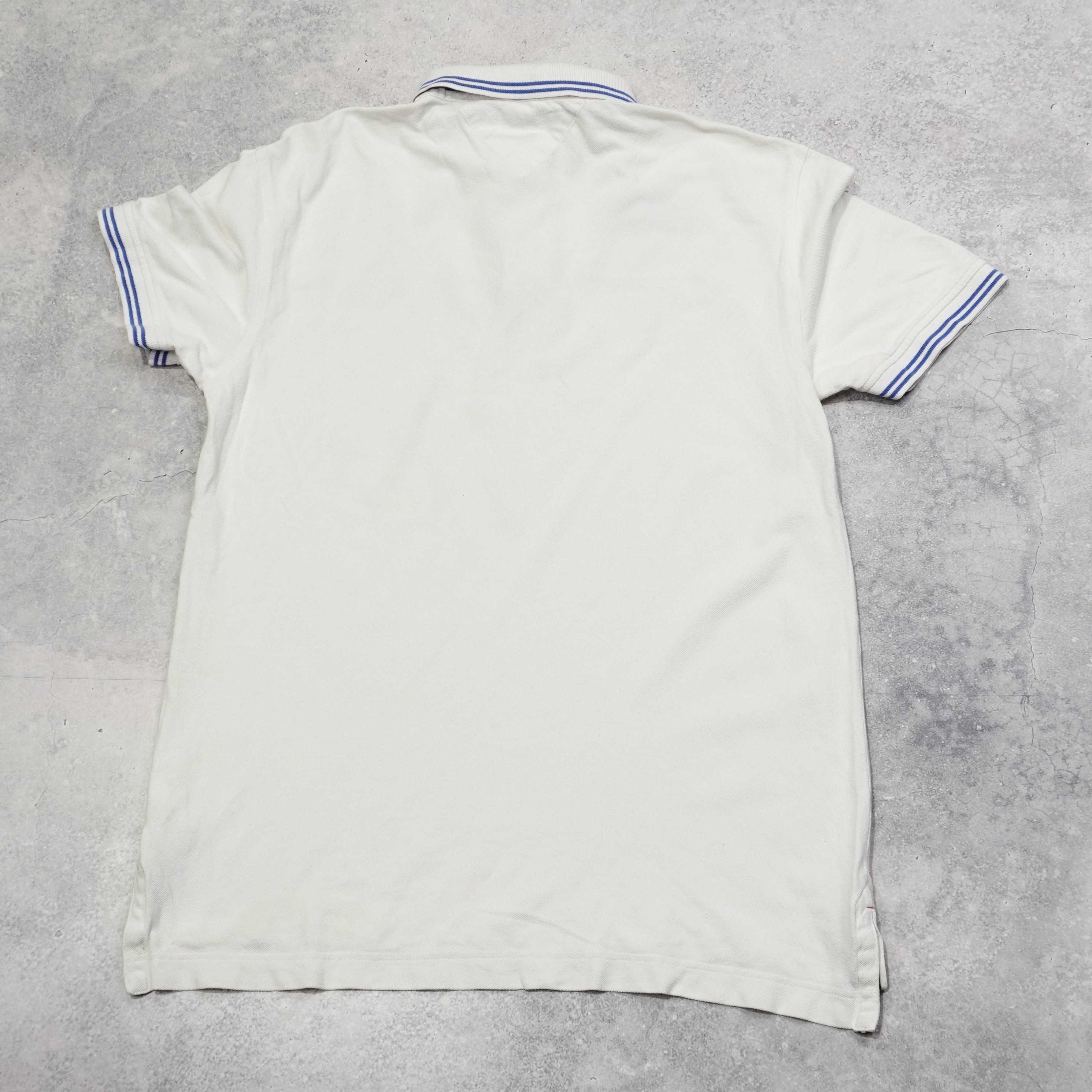 2000s Tommy Hilfiger Slim Fit Polo