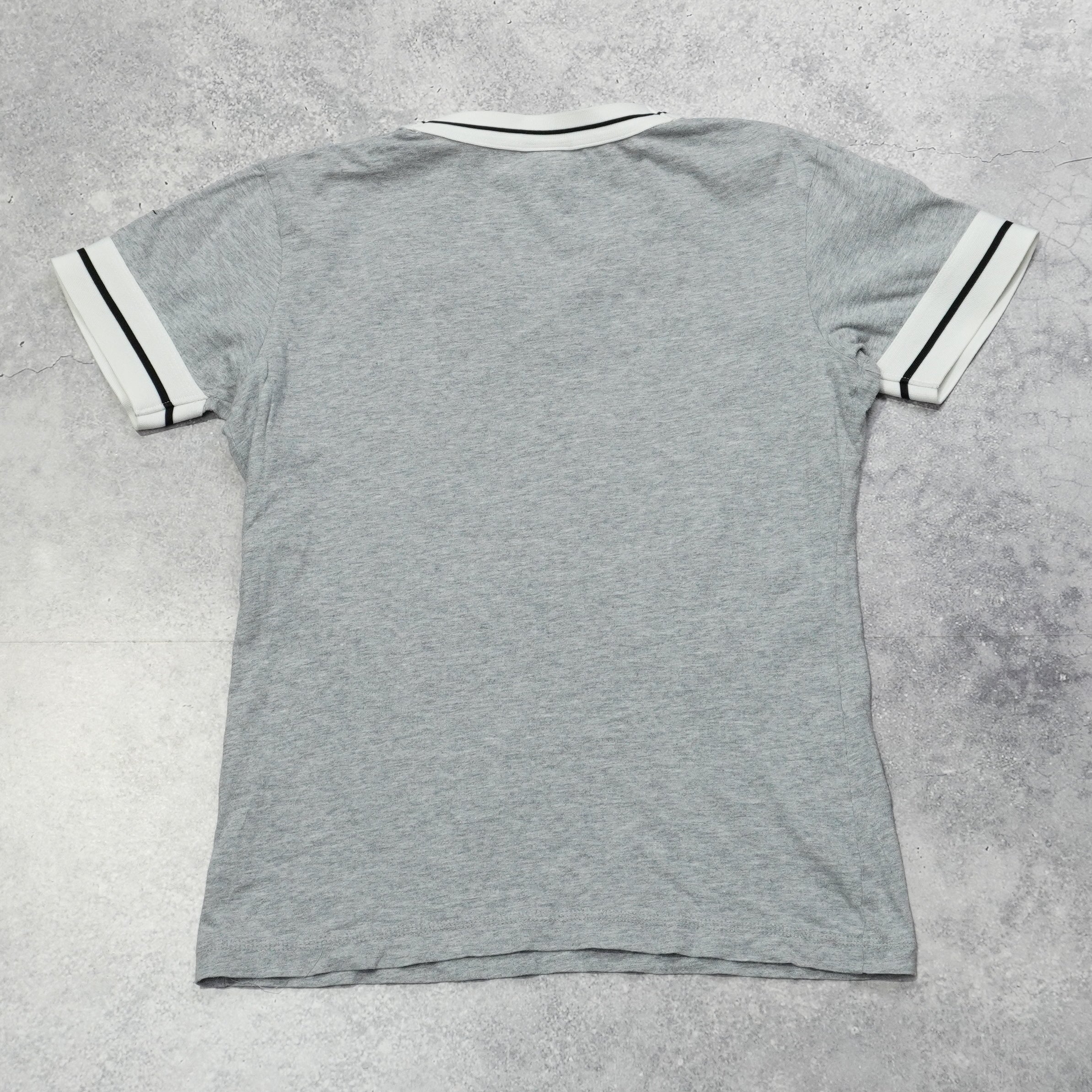 2000s Nike Track & Field T-Shirt